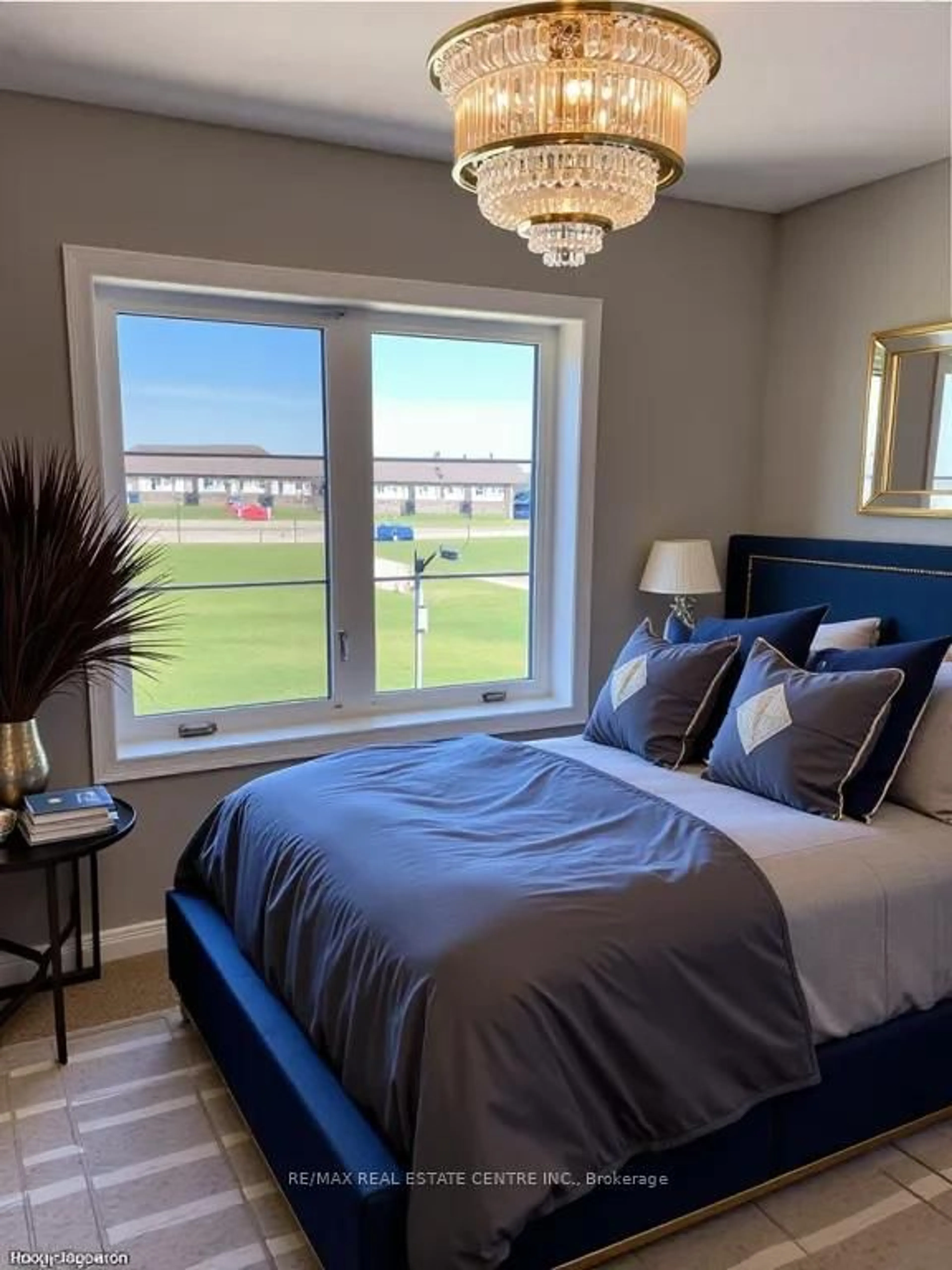 A pic of a room for 32 Wheat Lane, Kitchener Ontario N2R 0R6