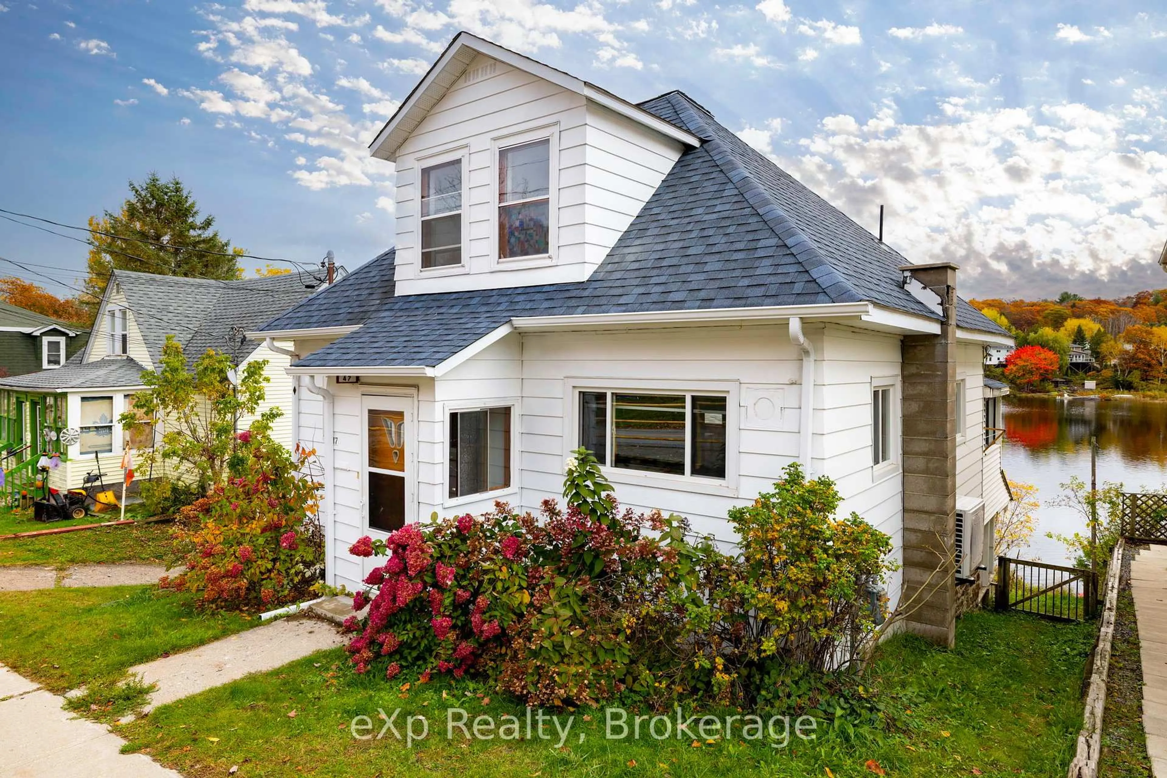 Unknown for 47 William St, Parry Sound Ontario P2A 1V2