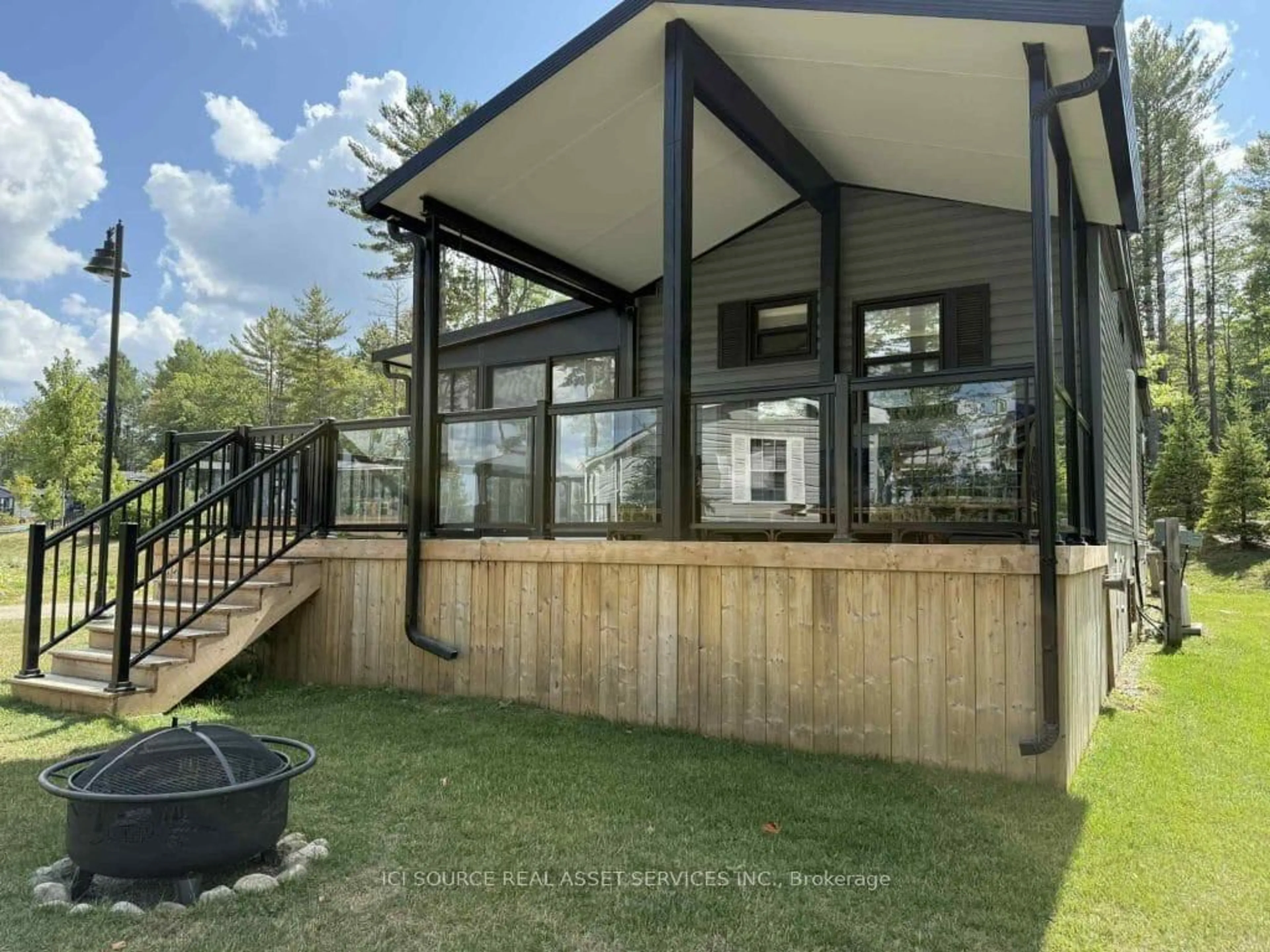 Unknown for 1047 Bonnie Lake Camp Rd #BBT097, Bracebridge Ontario P1L 1W9