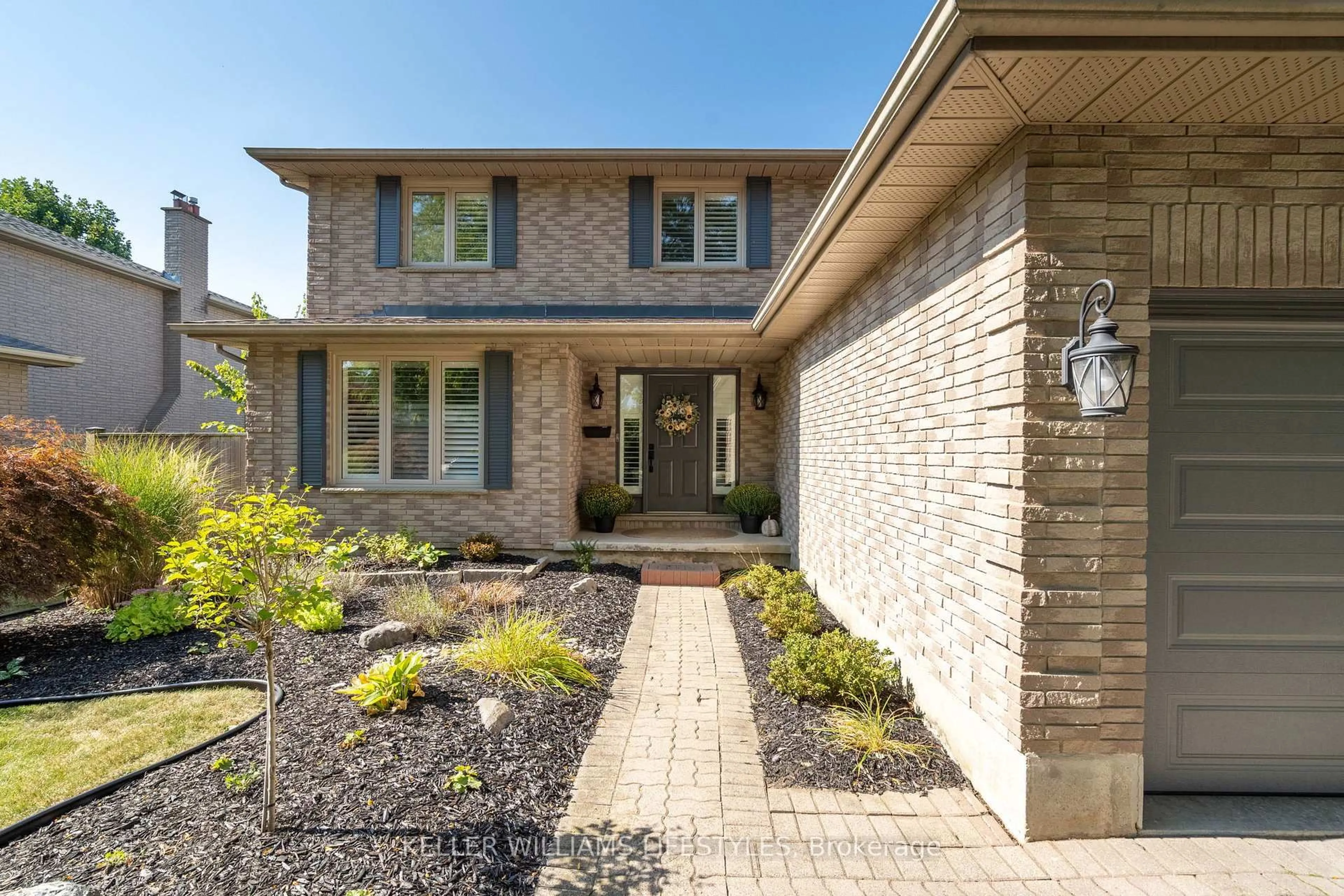 Home with brick exterior material, street for 47 Hummingbird Cres, London South Ontario N6J 4M3