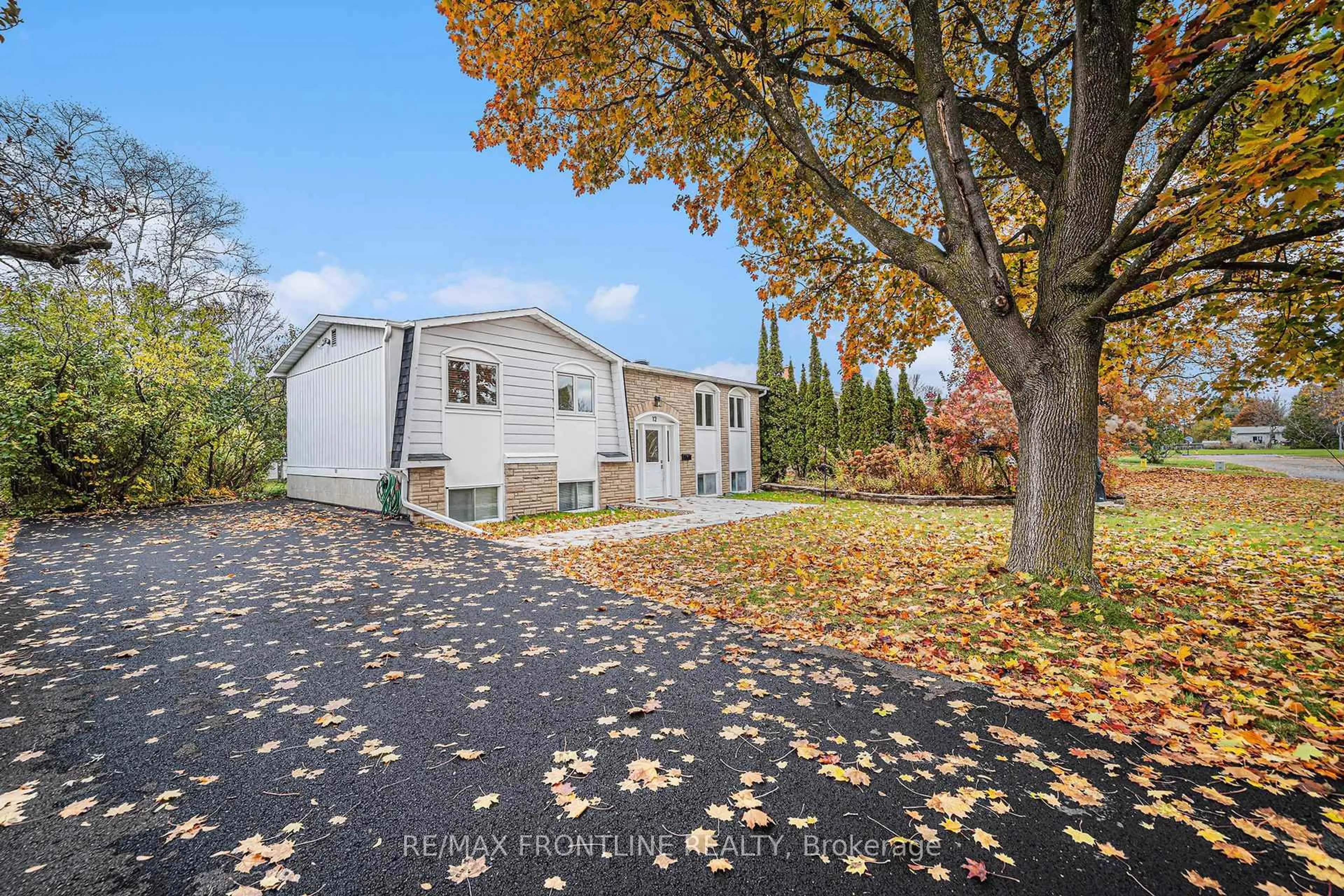 A pic from outside/outdoor area/front of a property/back of a property/a pic from drone, street for 12 Morgan Ave, Perth Ontario K7H 3G4