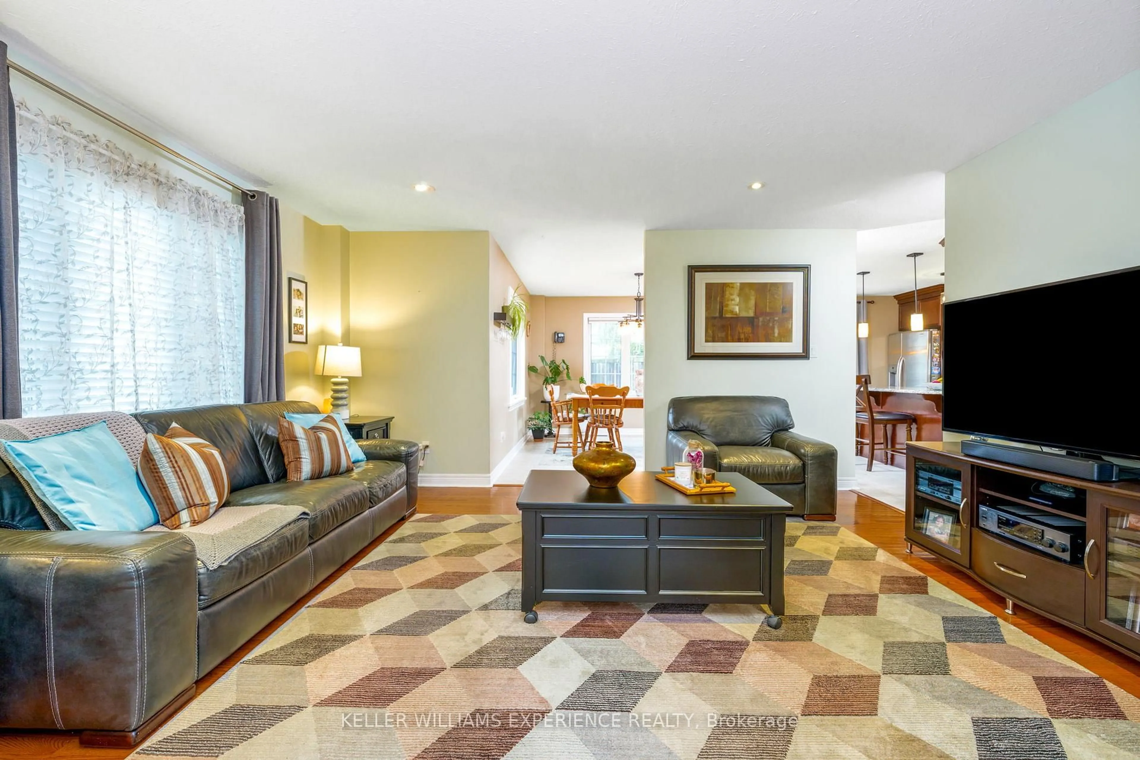 Living room with furniture, unknown for 144 Silk Dr, Shelburne Ontario L0N 1S2