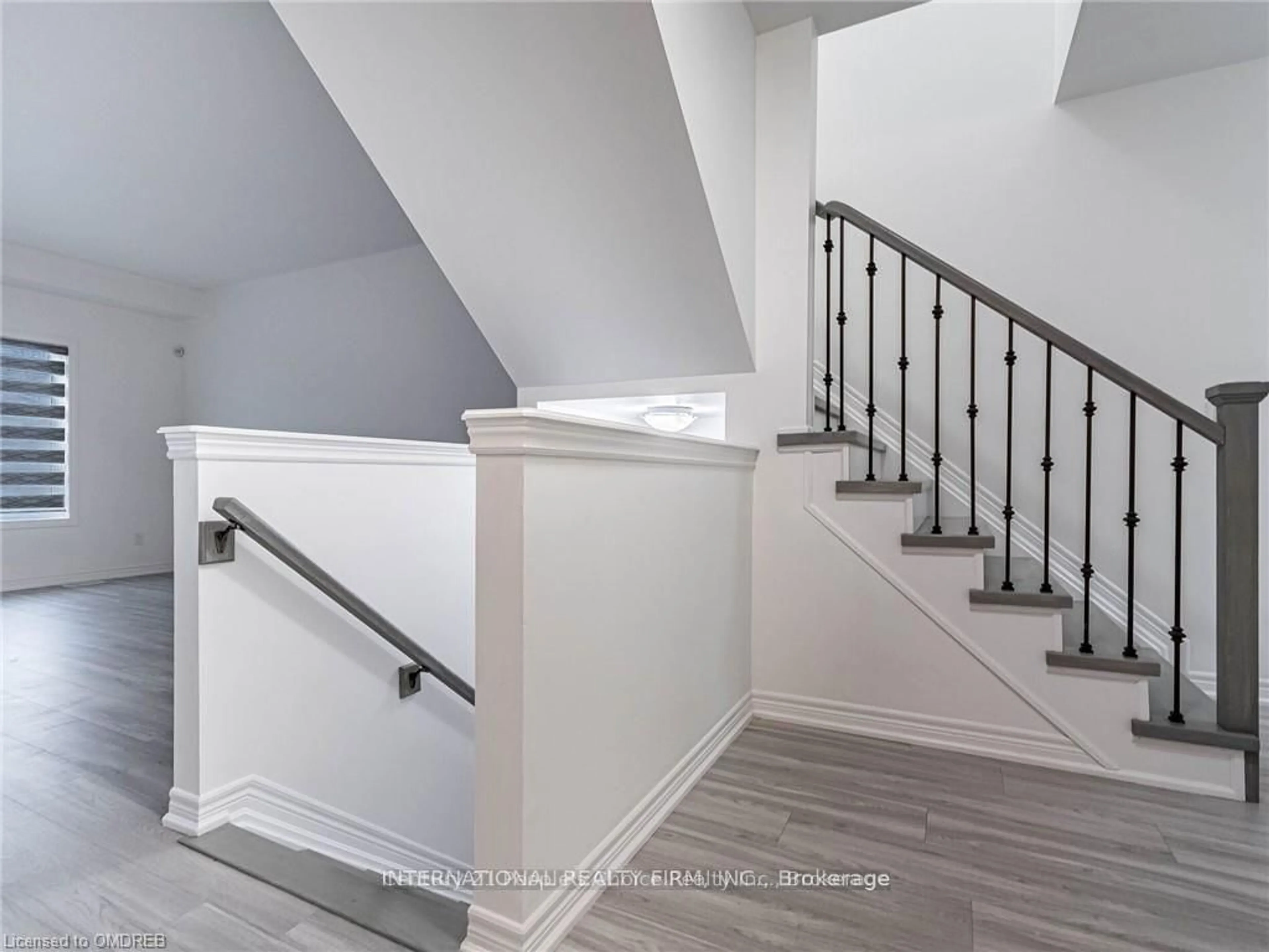 Stairs for 1 Haney Dr, Thorold Ontario L2V 0G5