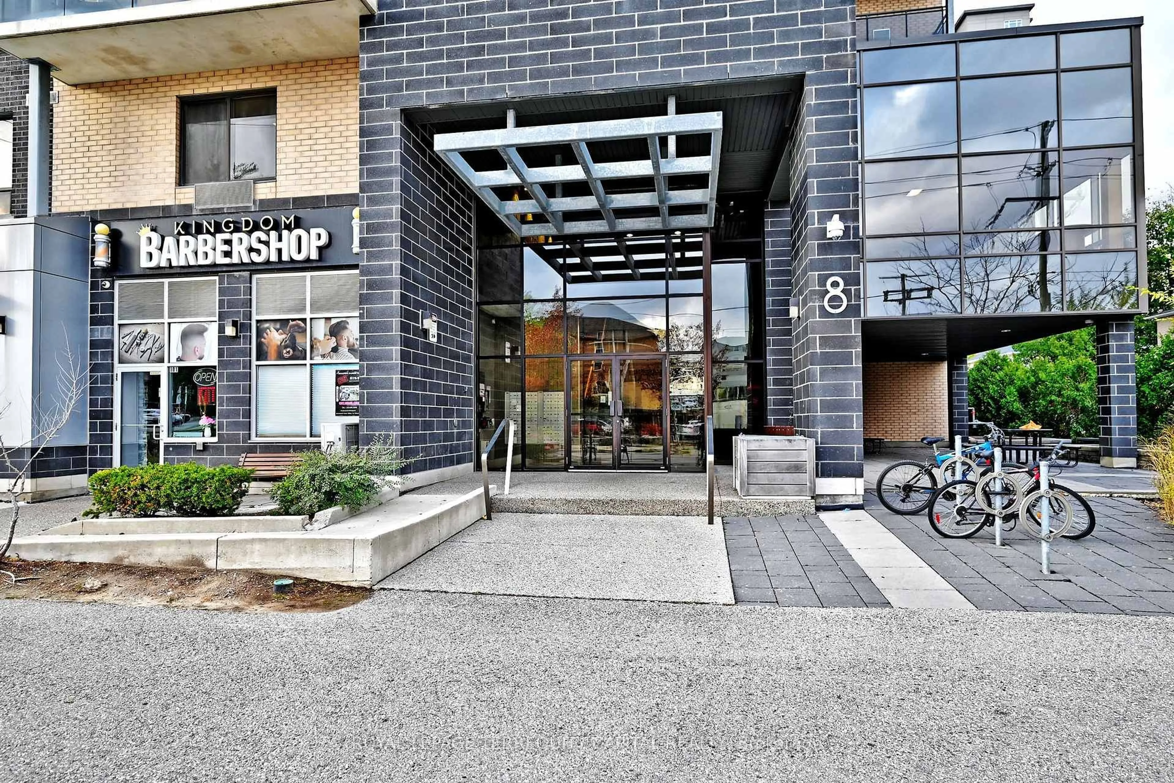 Unknown for 8 Hickory St #PH 1101, Waterloo Ontario N2L 3H6