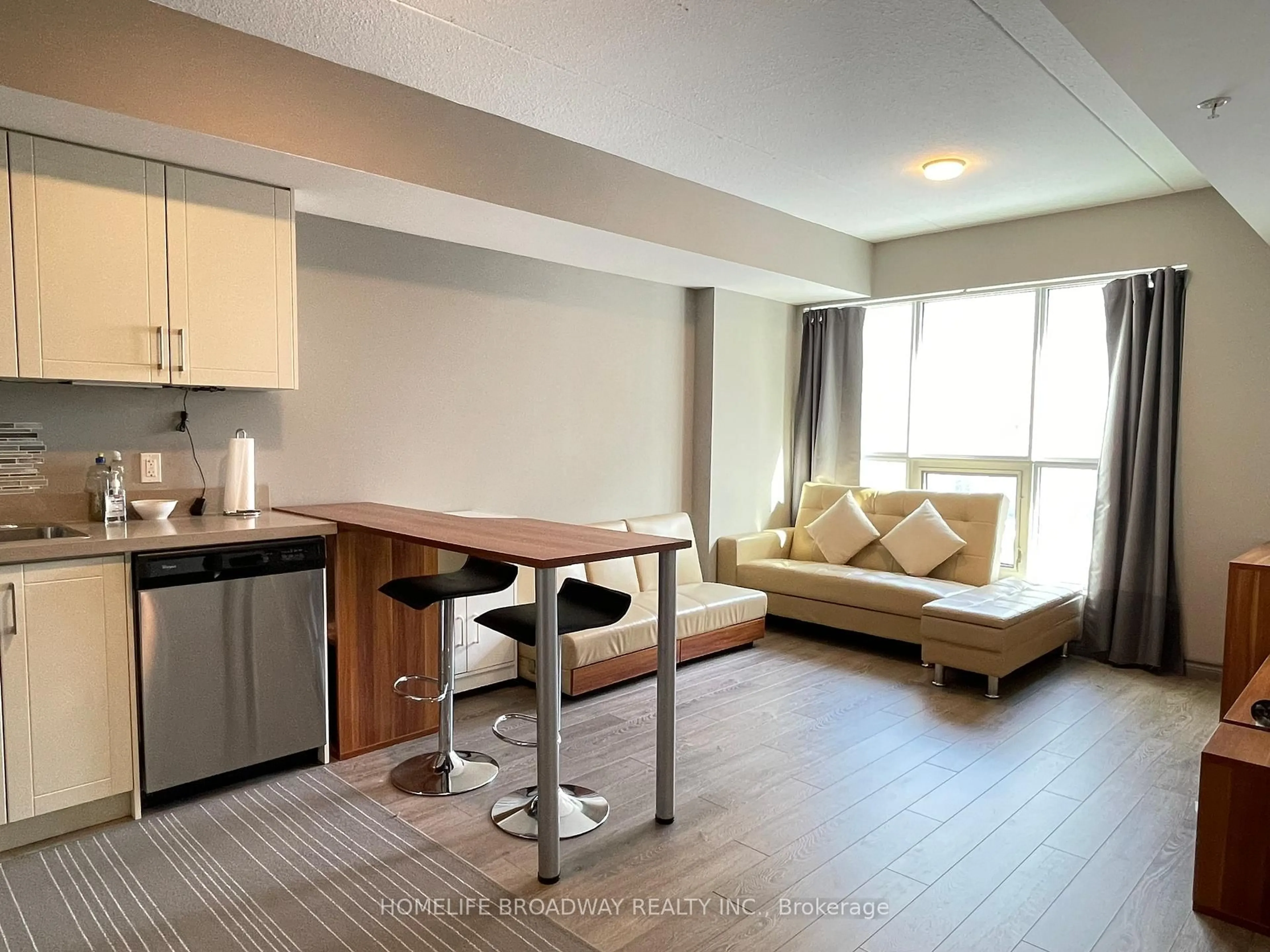 Unknown for 321 Spruce St #505, Waterloo Ontario N2L 3M6