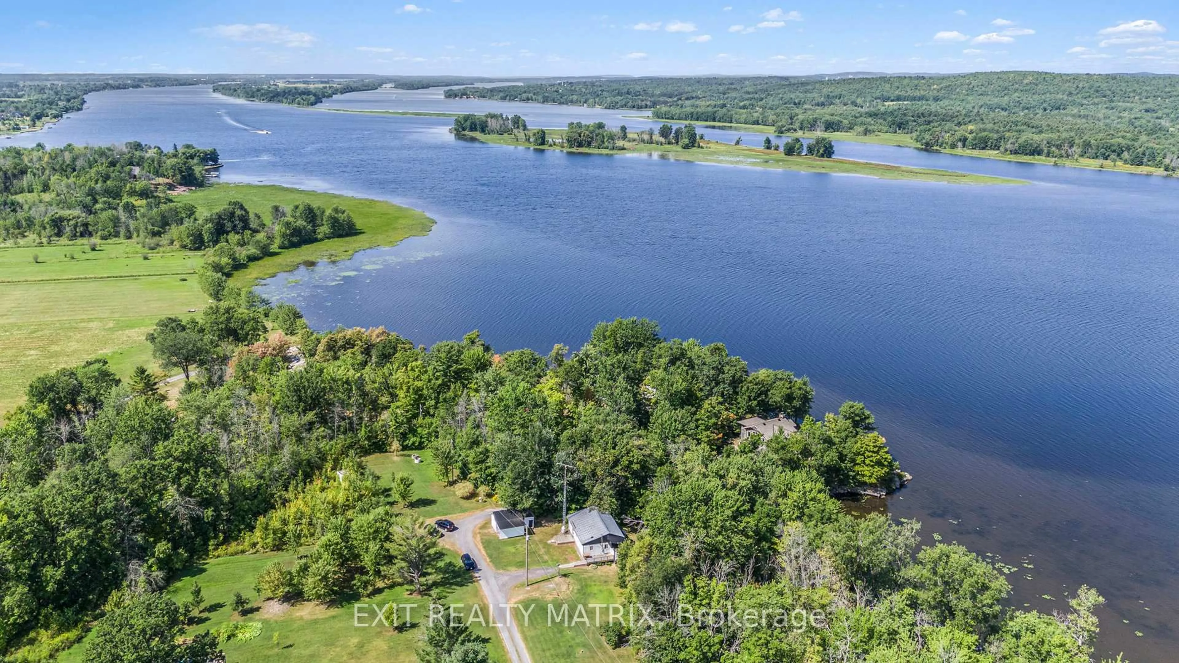 A pic from outside/outdoor area/front of a property/back of a property/a pic from drone, water/lake/river/ocean view for 3357 Concession 1 Rd, Alfred and Plantagenet Ontario K0B 1J0