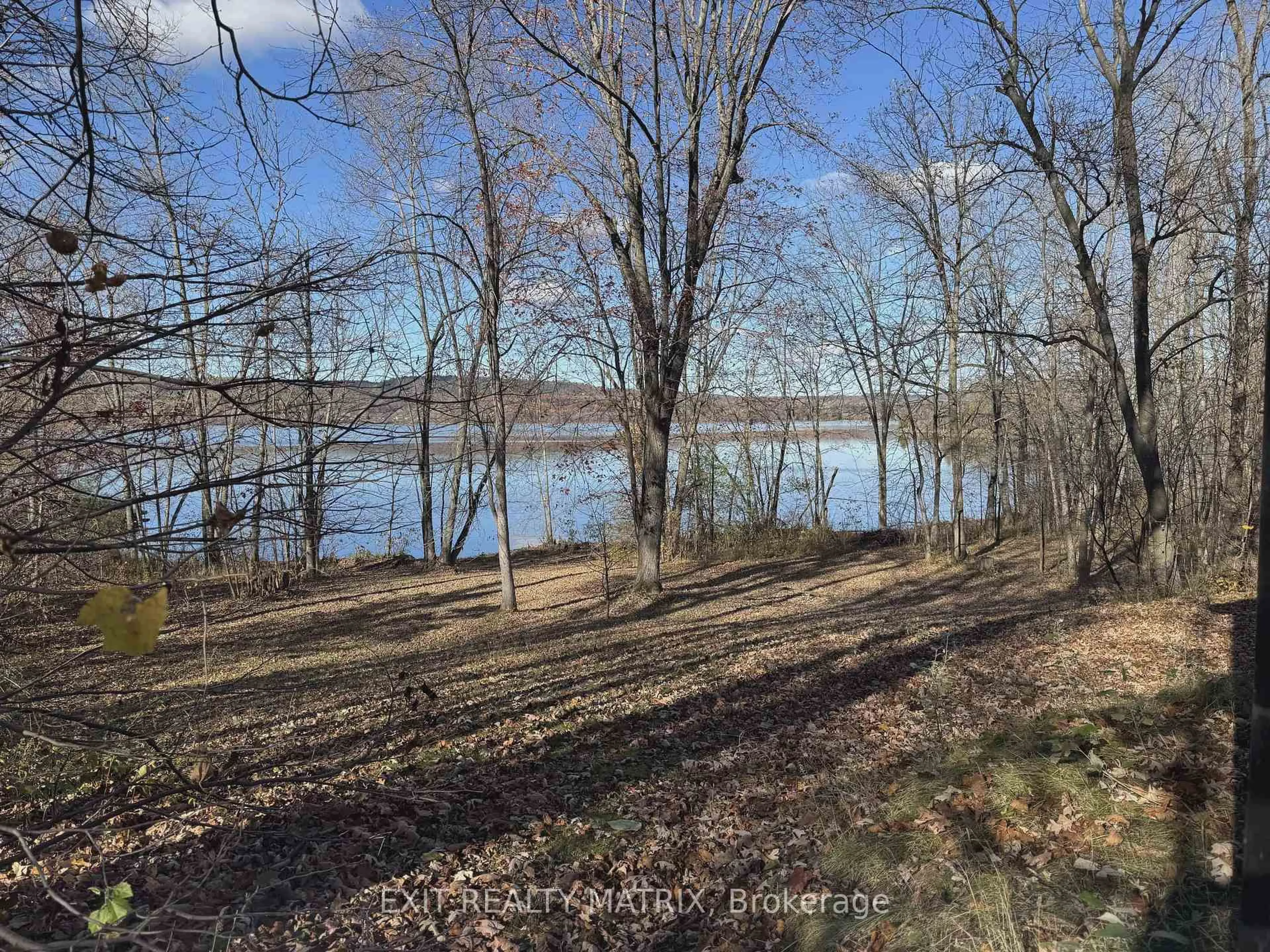 A pic from outside/outdoor area/front of a property/back of a property/a pic from drone, water/lake/river/ocean view for 3357 Concession 1 Rd, Alfred and Plantagenet Ontario K0B 1J0