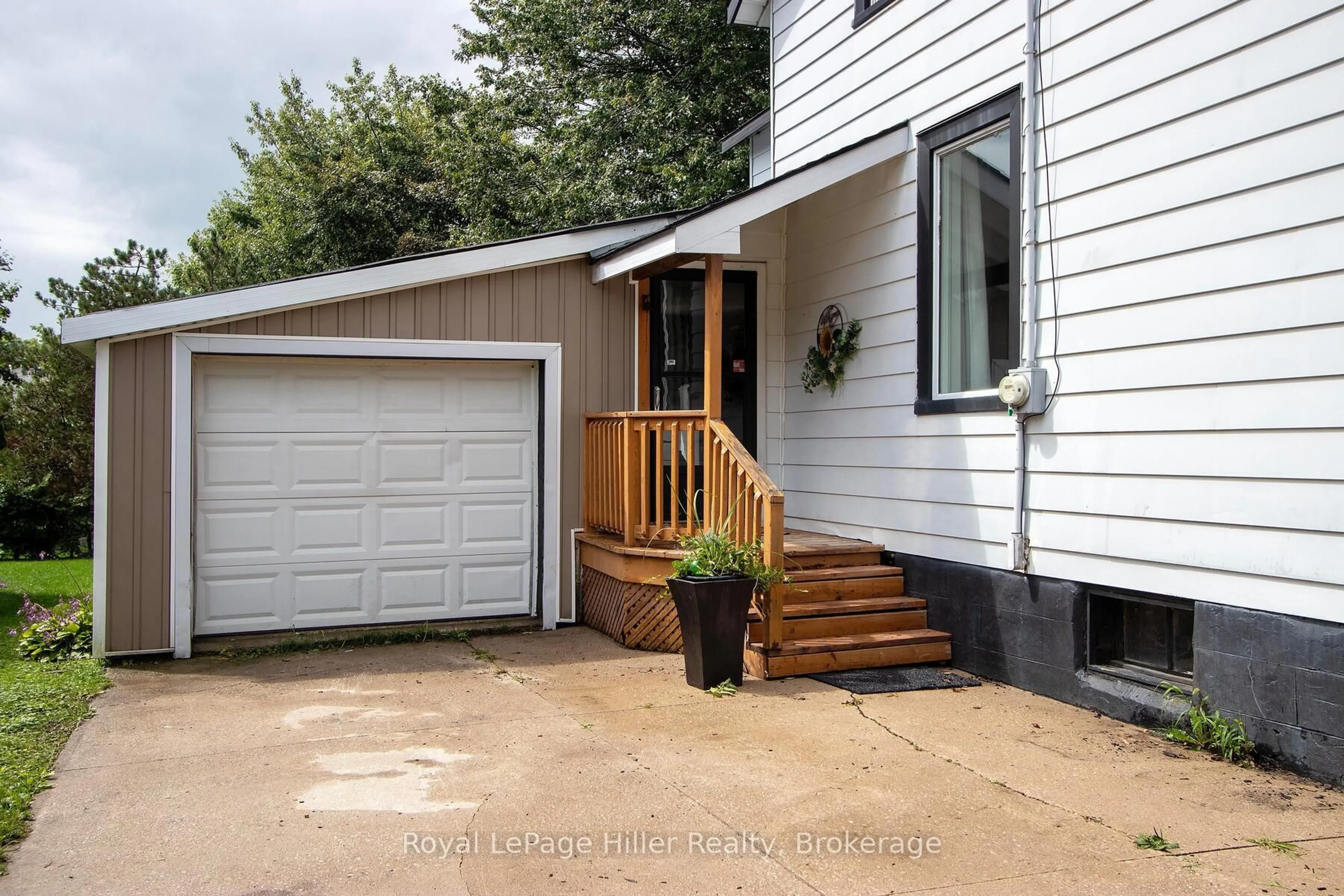 Home with vinyl exterior material, street for 53 George St, Huron East Ontario N0K 1W0