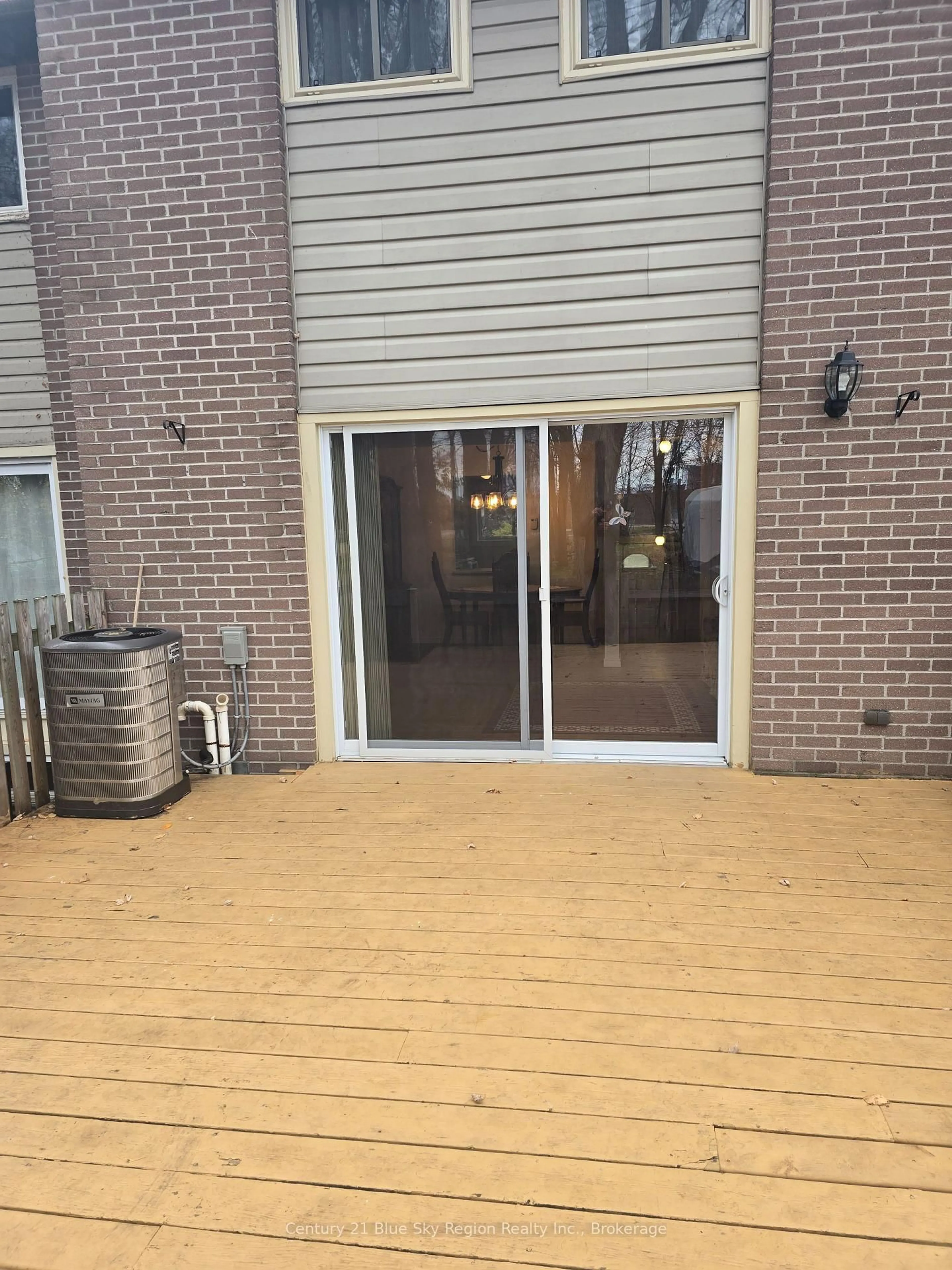 Patio, street for 450 Lakeshore Dr #G3, North Bay Ontario P1A 2E1