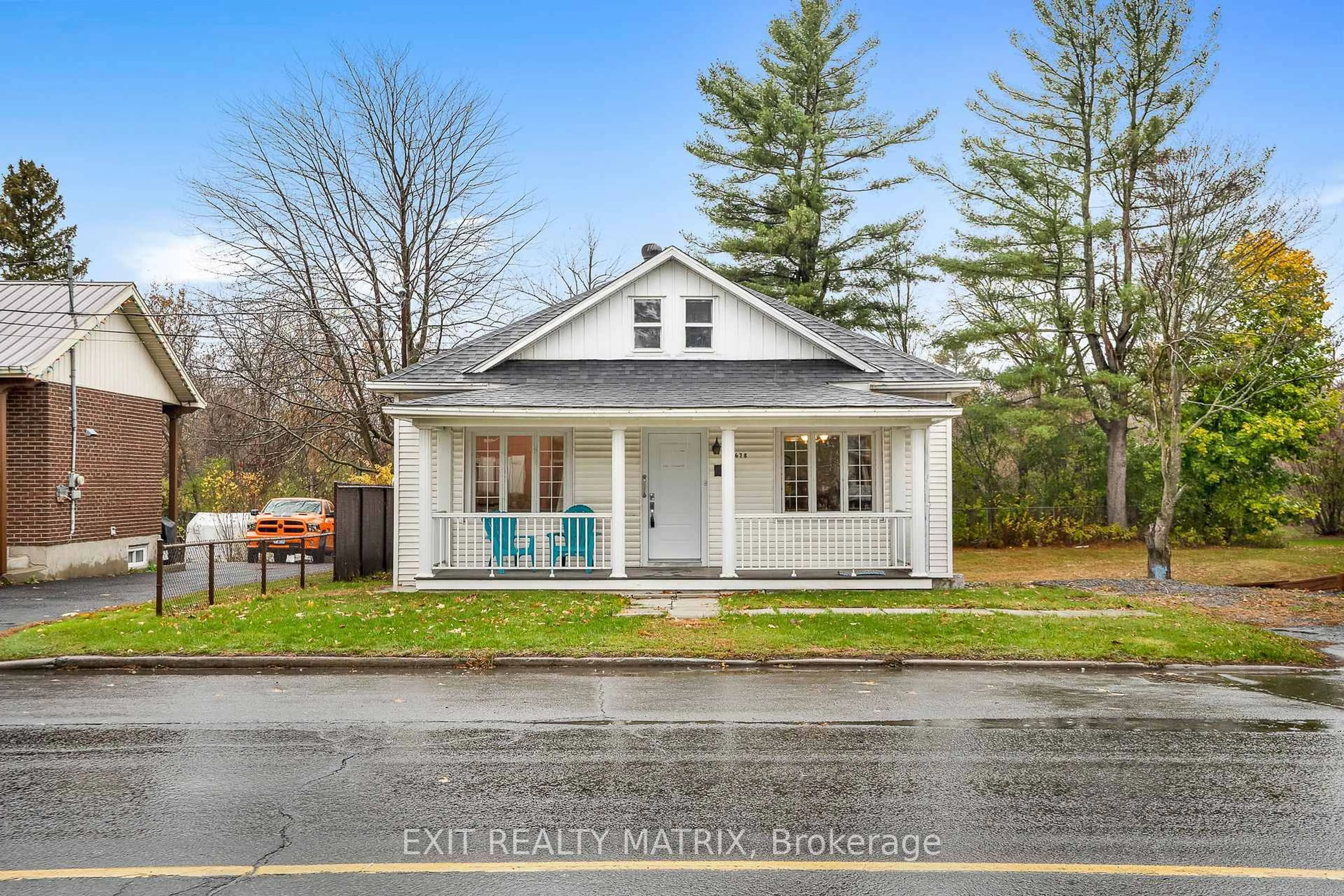 Unknown for 678 Mcgill St, Hawkesbury Ontario K6A 1R4