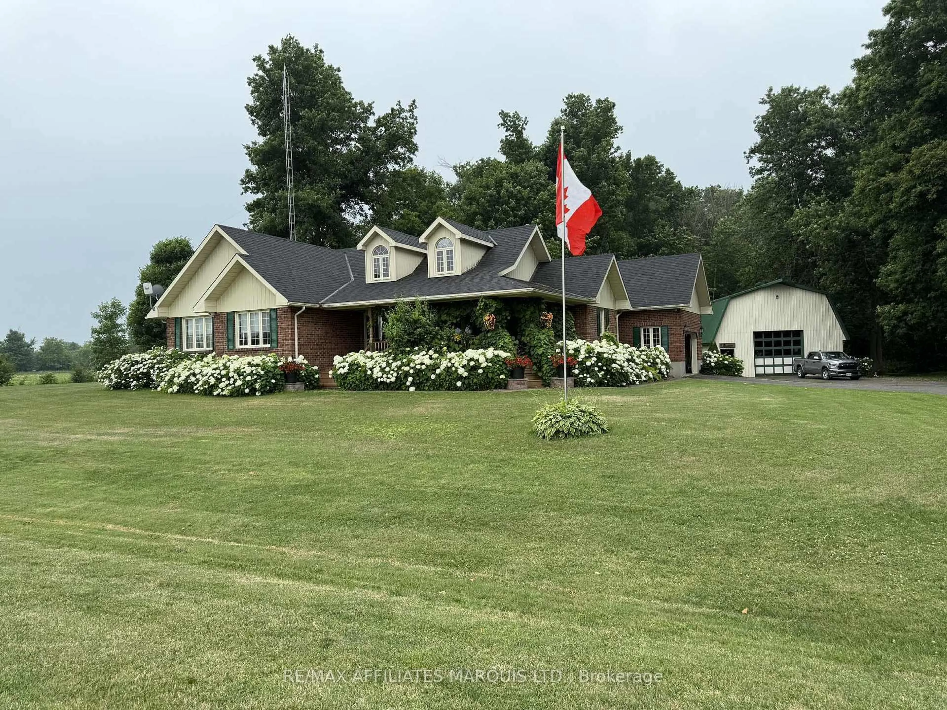 A pic from outside/outdoor area/front of a property/back of a property/a pic from drone, mountain view for 3066 Goldfield Rd, North Stormont Ontario K0C 1K0