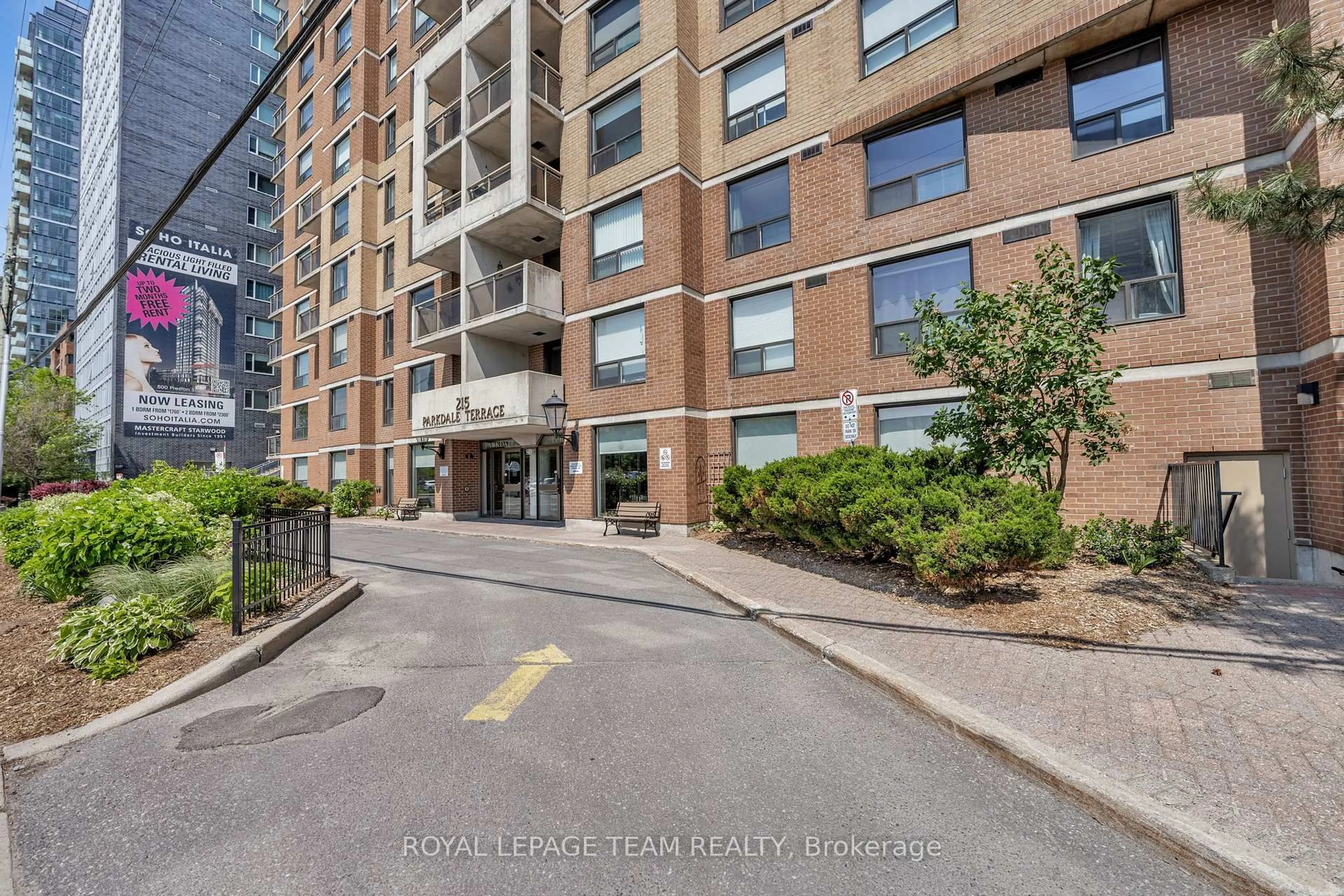 Unknown for 215 Parkdale Ave #904, Ottawa Ontario K1Y 4T8