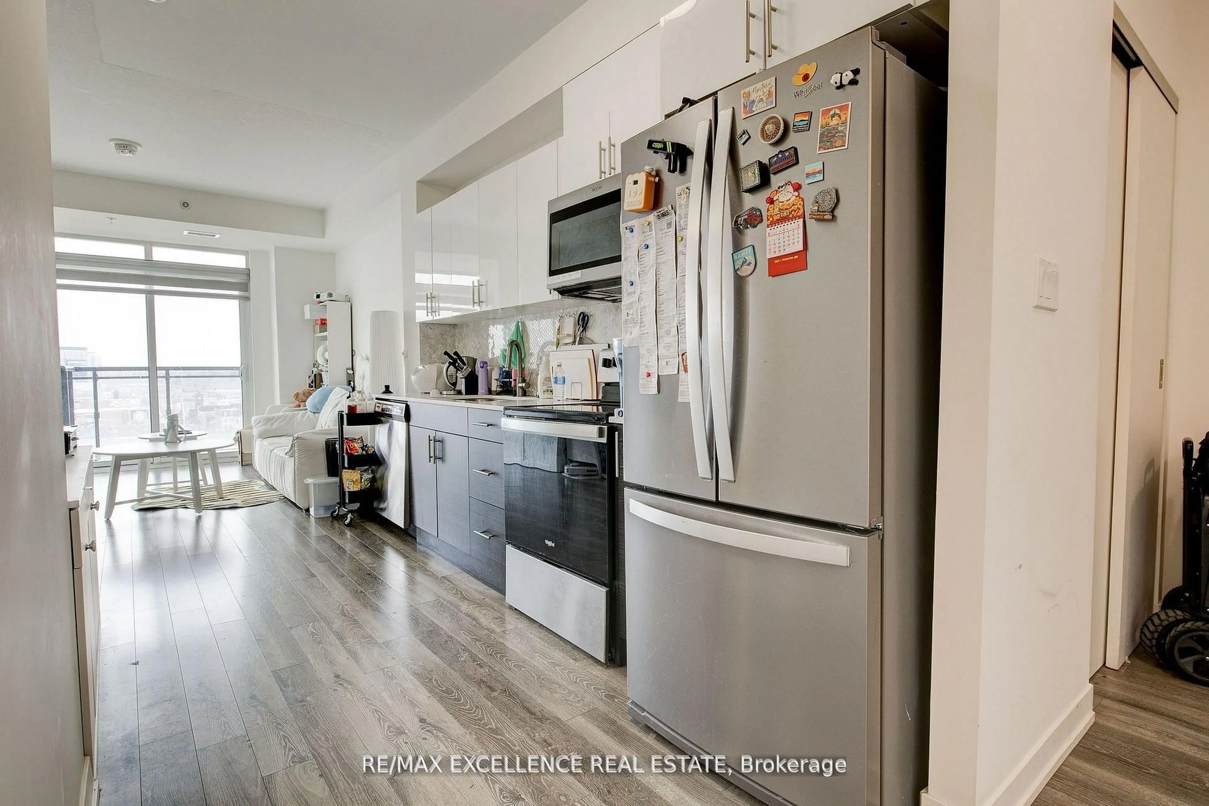 Open concept kitchen, unknown for 128 King St #1402, Waterloo Ontario N2J 0E9
