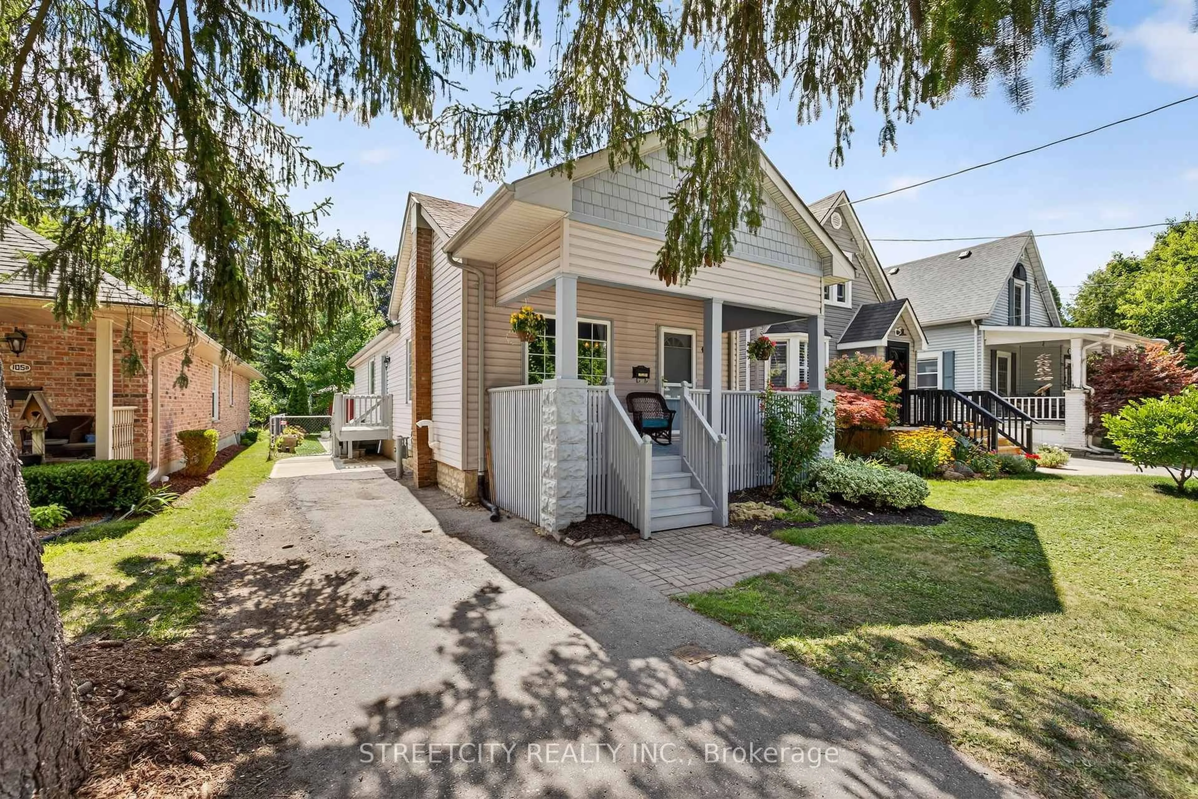 Unknown for 105A Devonshire Ave, London South Ontario N6C 2H6