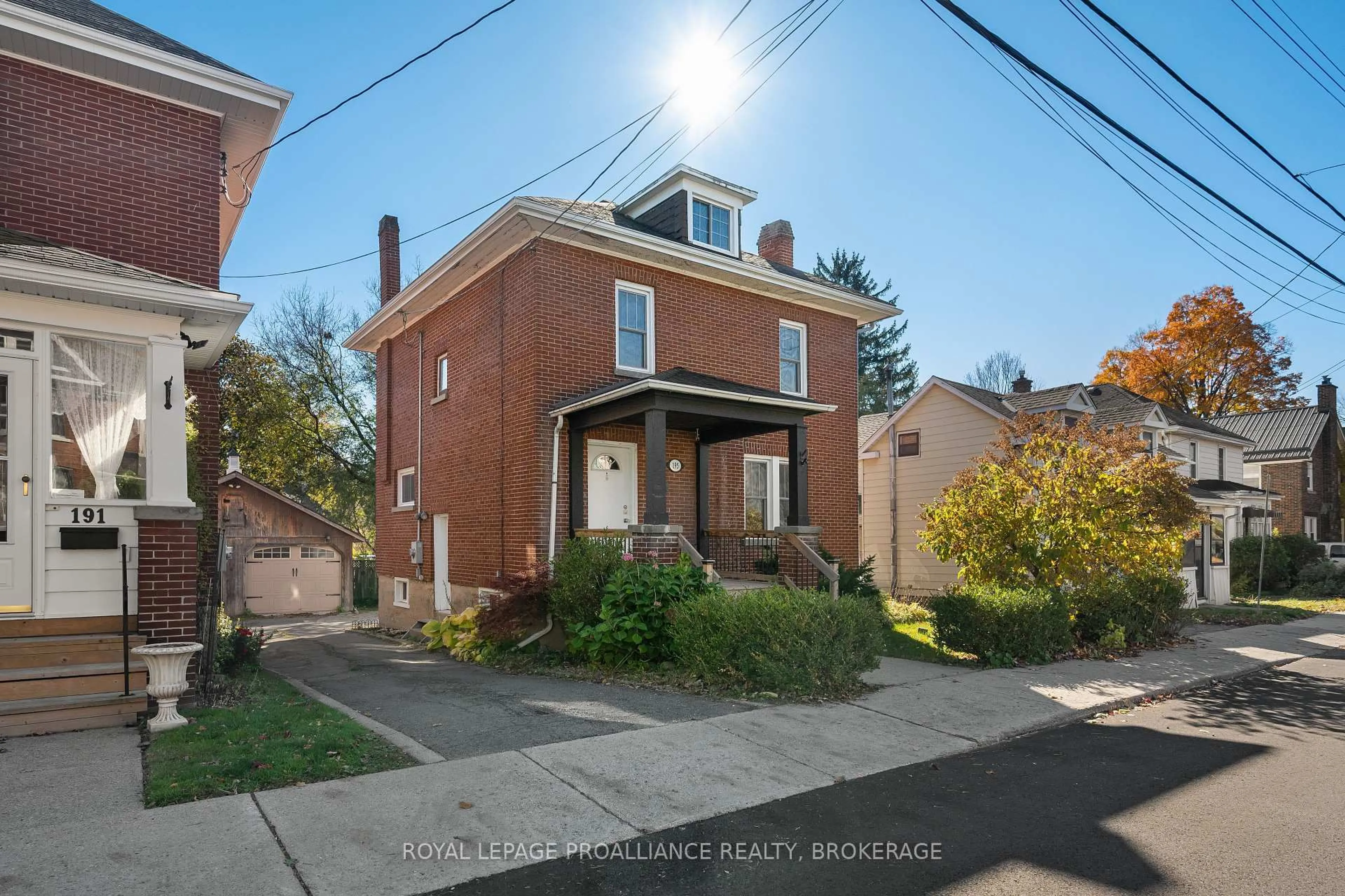 Home with brick exterior material, street for 195 Church St, Brockville Ontario K6V 3Y4