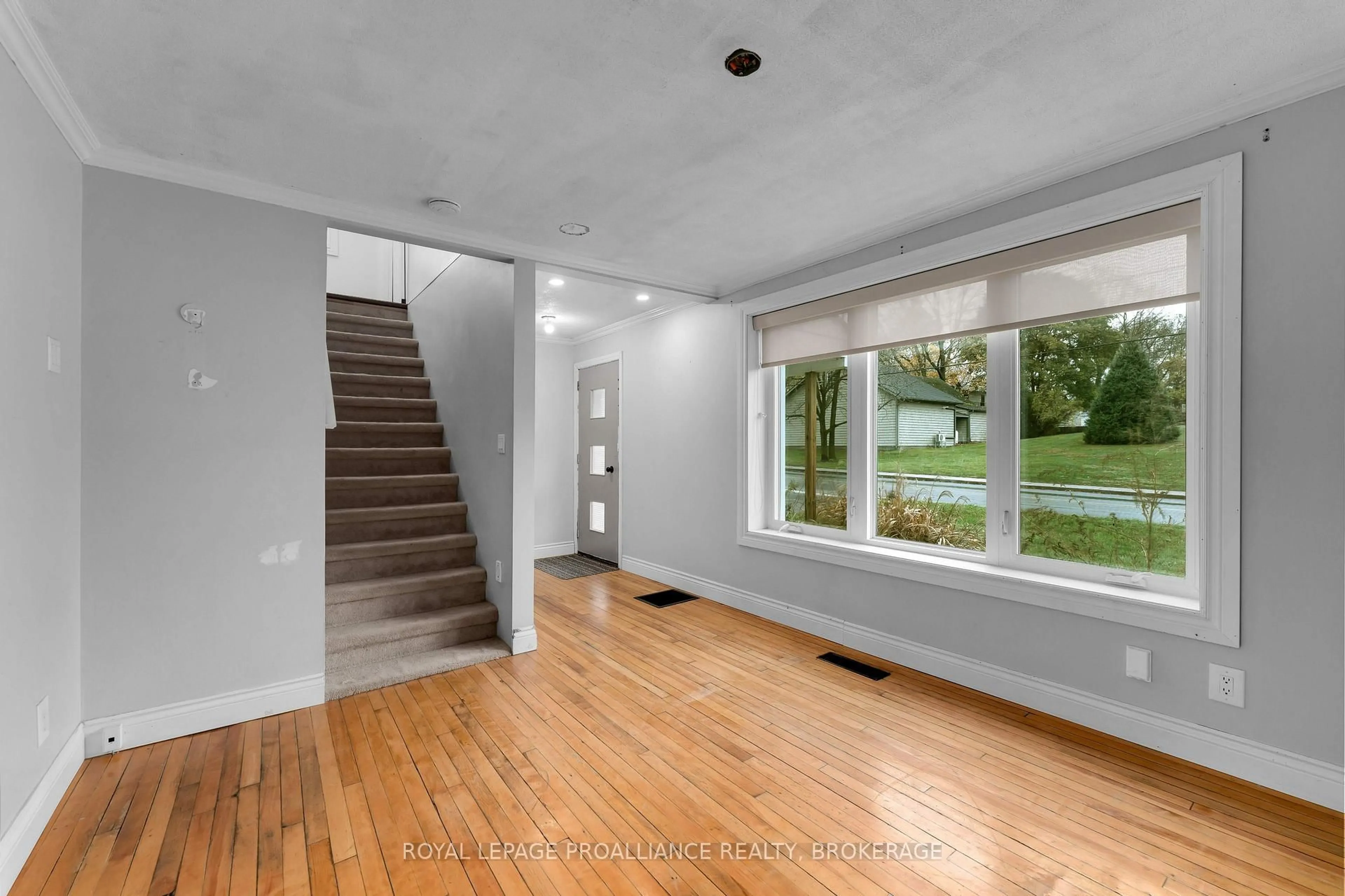 Unknown for 4378 Wheatley St, Sydenham Ontario K0H 2T0