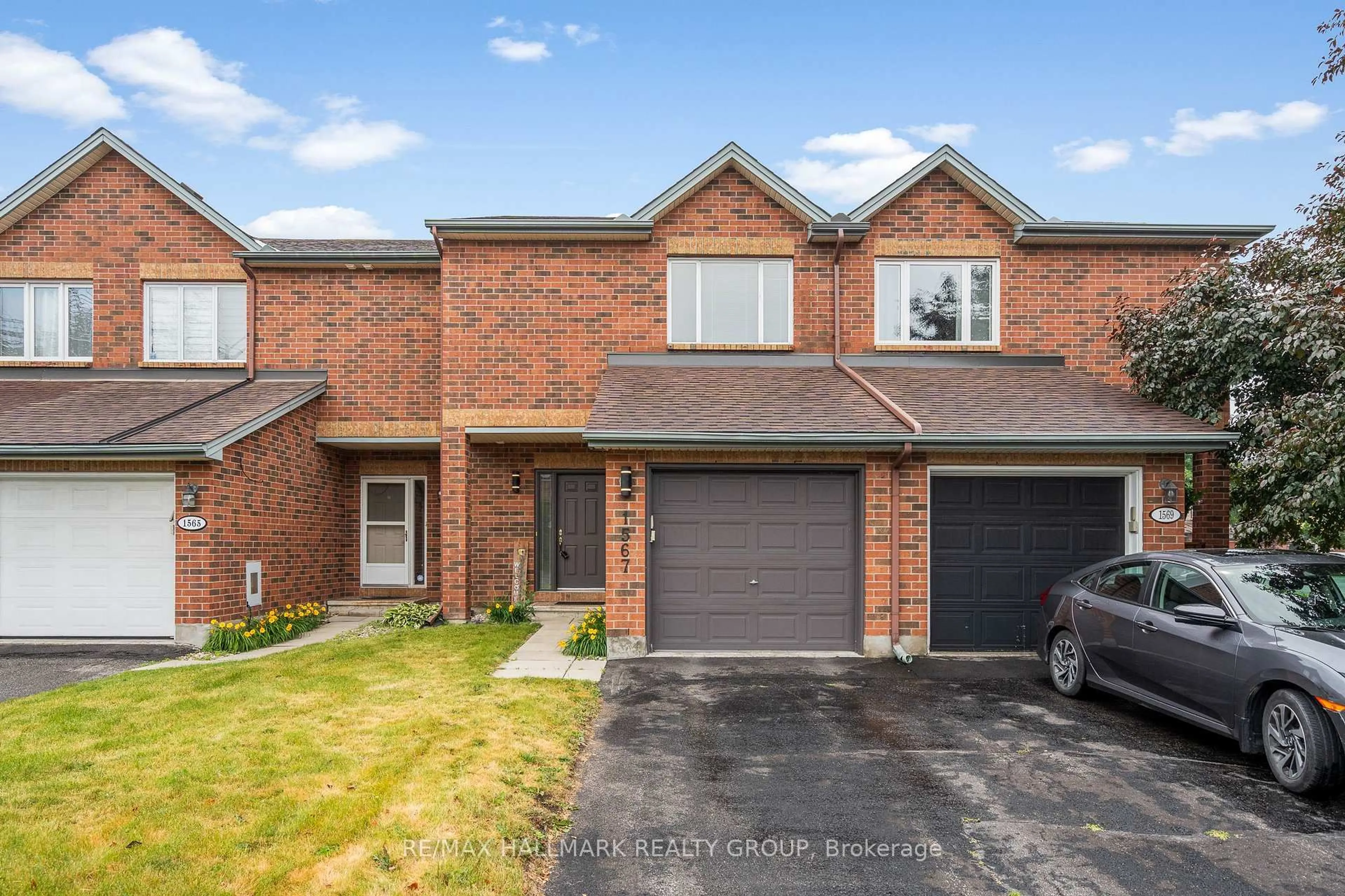 Home with brick exterior material, street for 1567 Cedar Mills Rd, Ottawa Ontario K1C 7L9