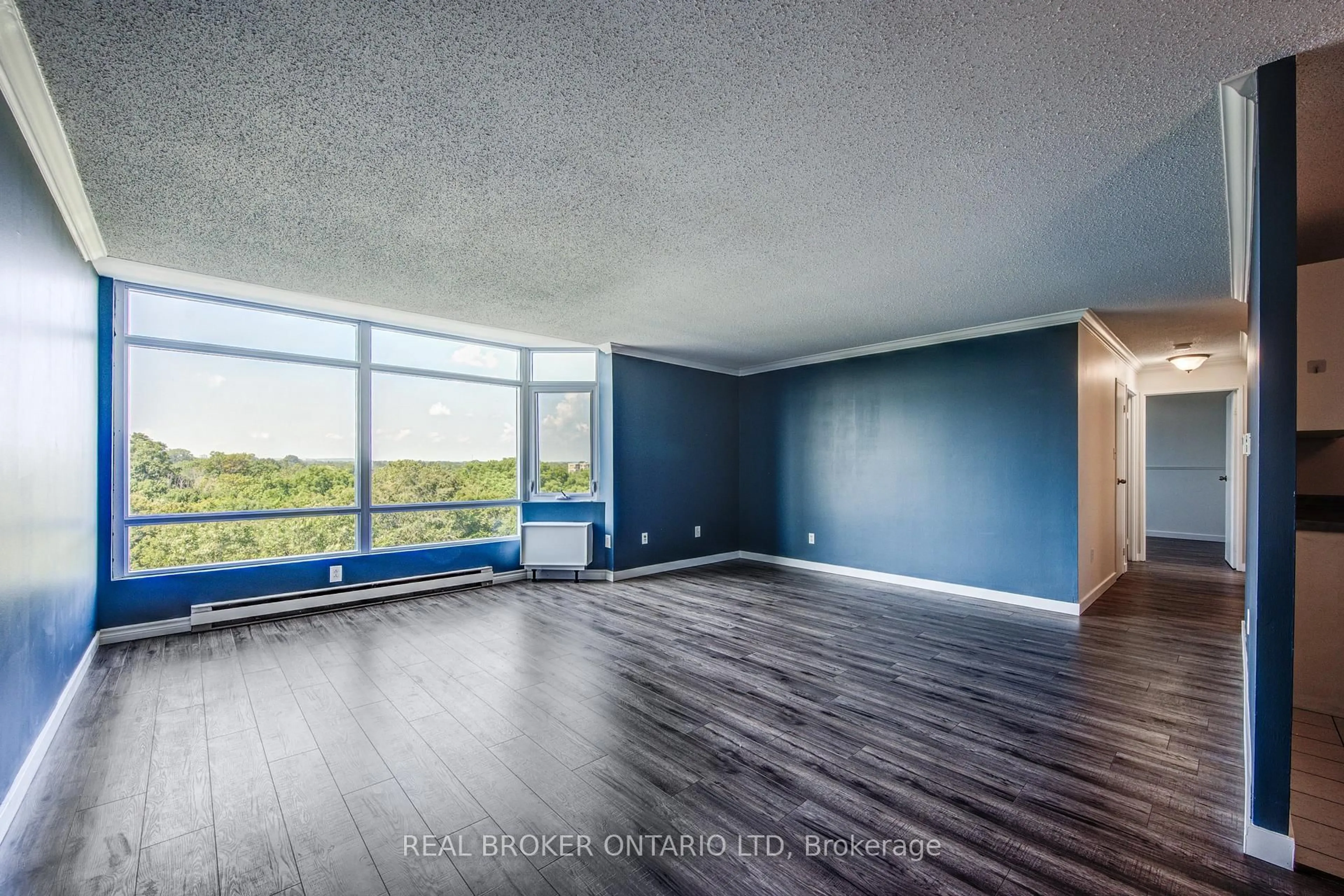 A pic of a room for 45 Pond Mills Rd #803, London South Ontario N5Z 4W5