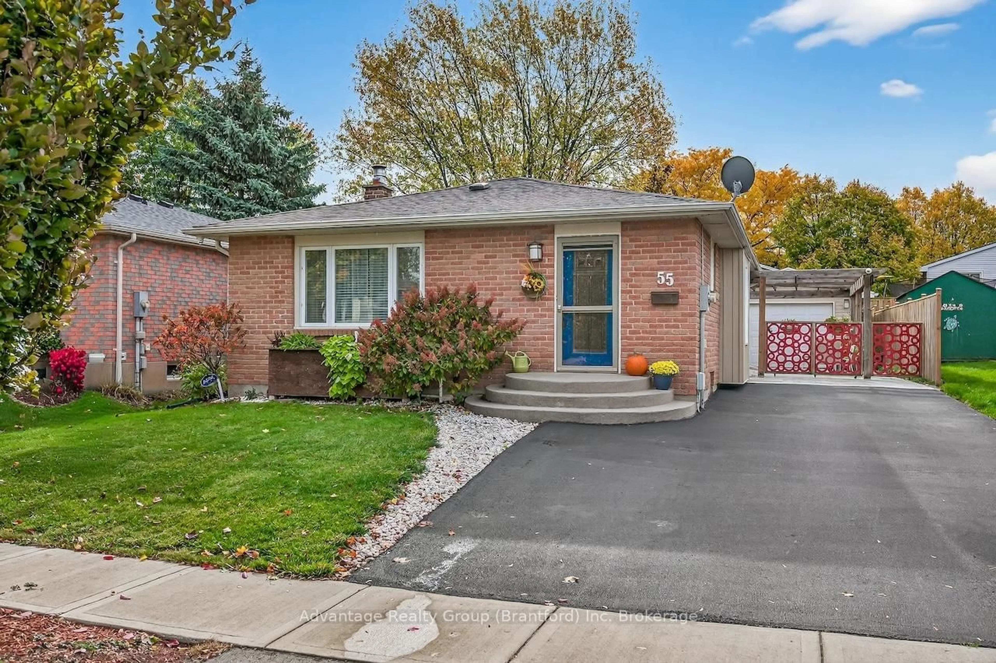 Home with brick exterior material, street for 55 Nautical Rd, Brantford Ontario N3P 1L8