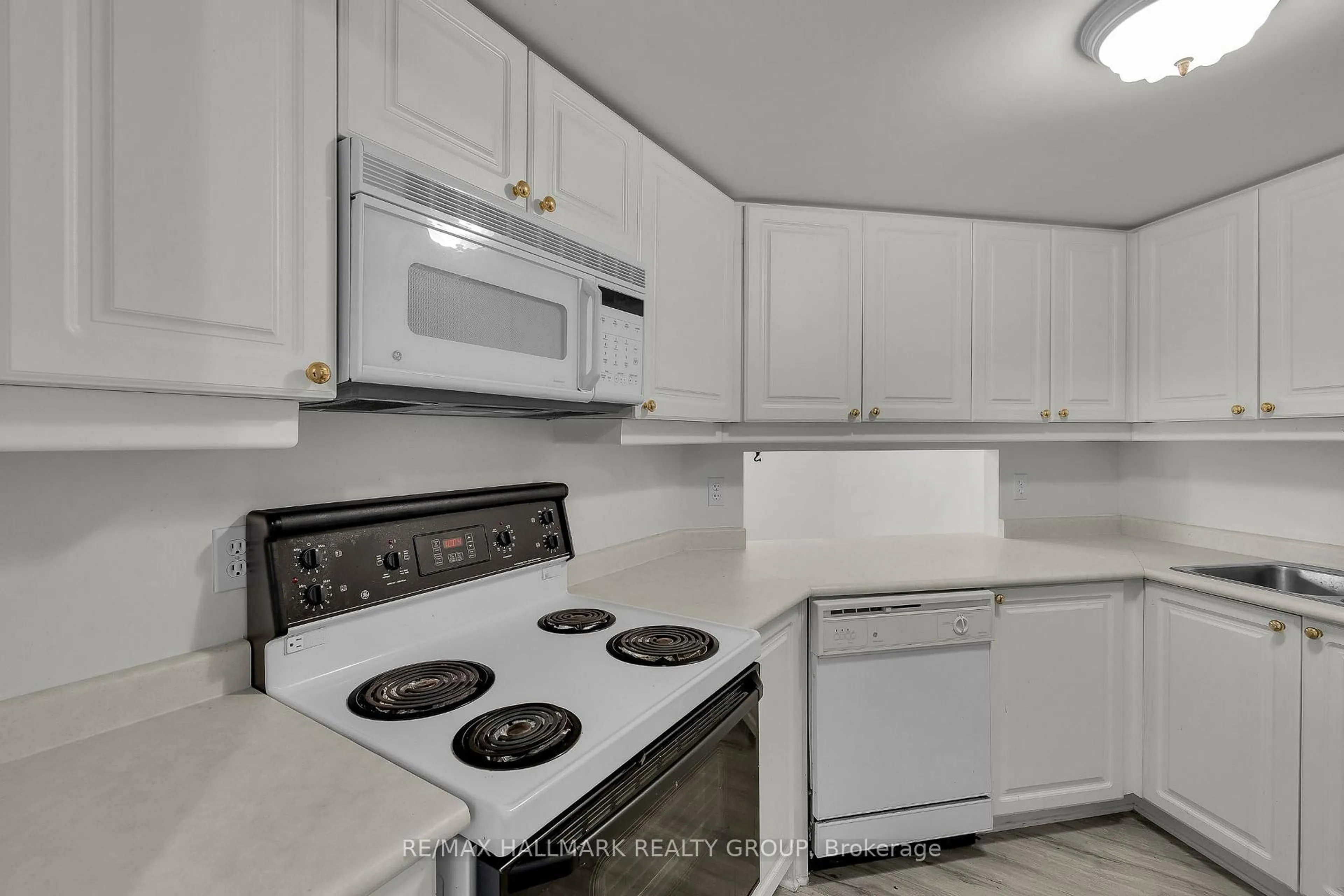 Standard kitchen, unknown for 3105 Carling Ave #503, Ottawa Ontario K2H 5A6