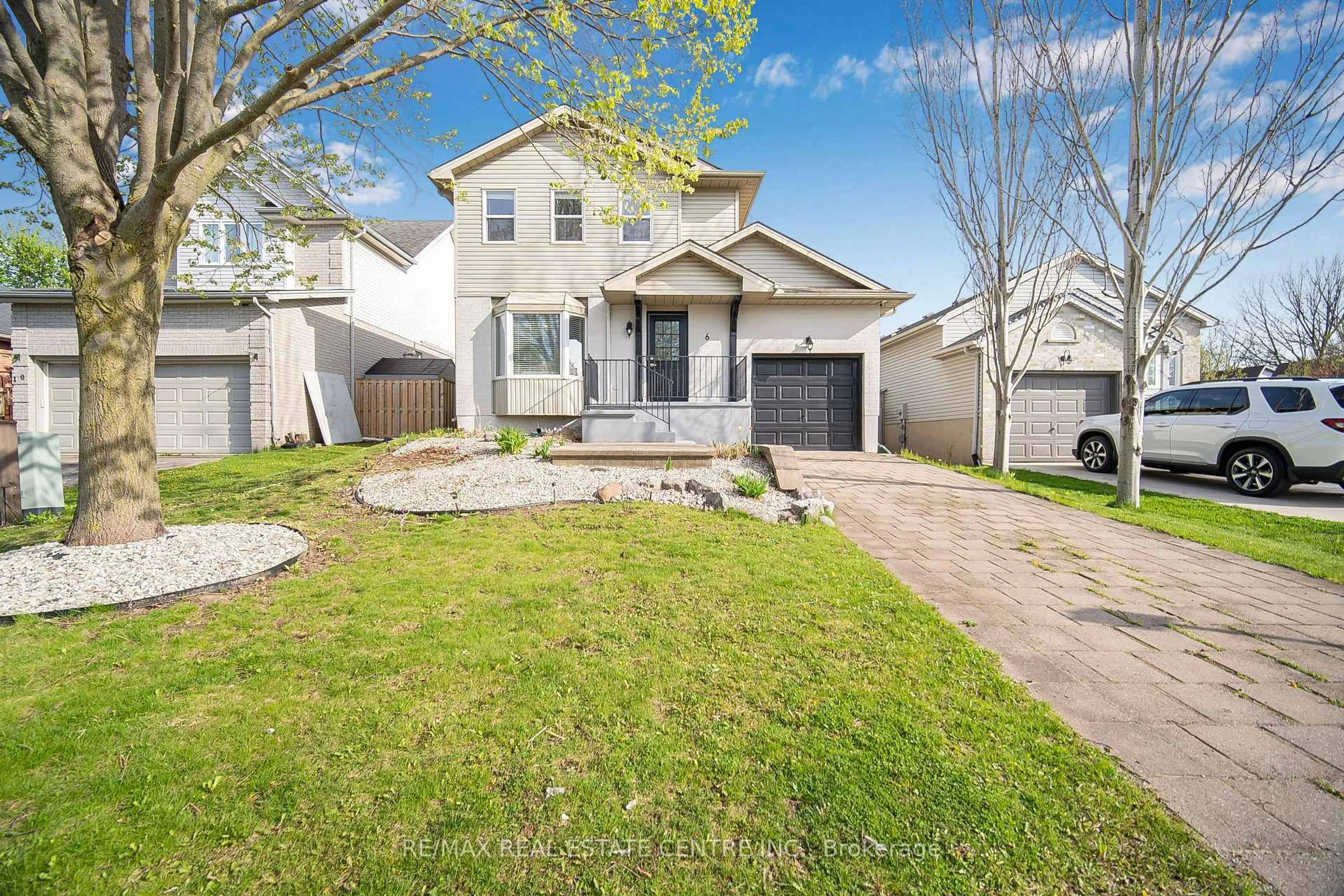 Unknown for 6 Eula White Pl, London South Ontario N5Z 5C2