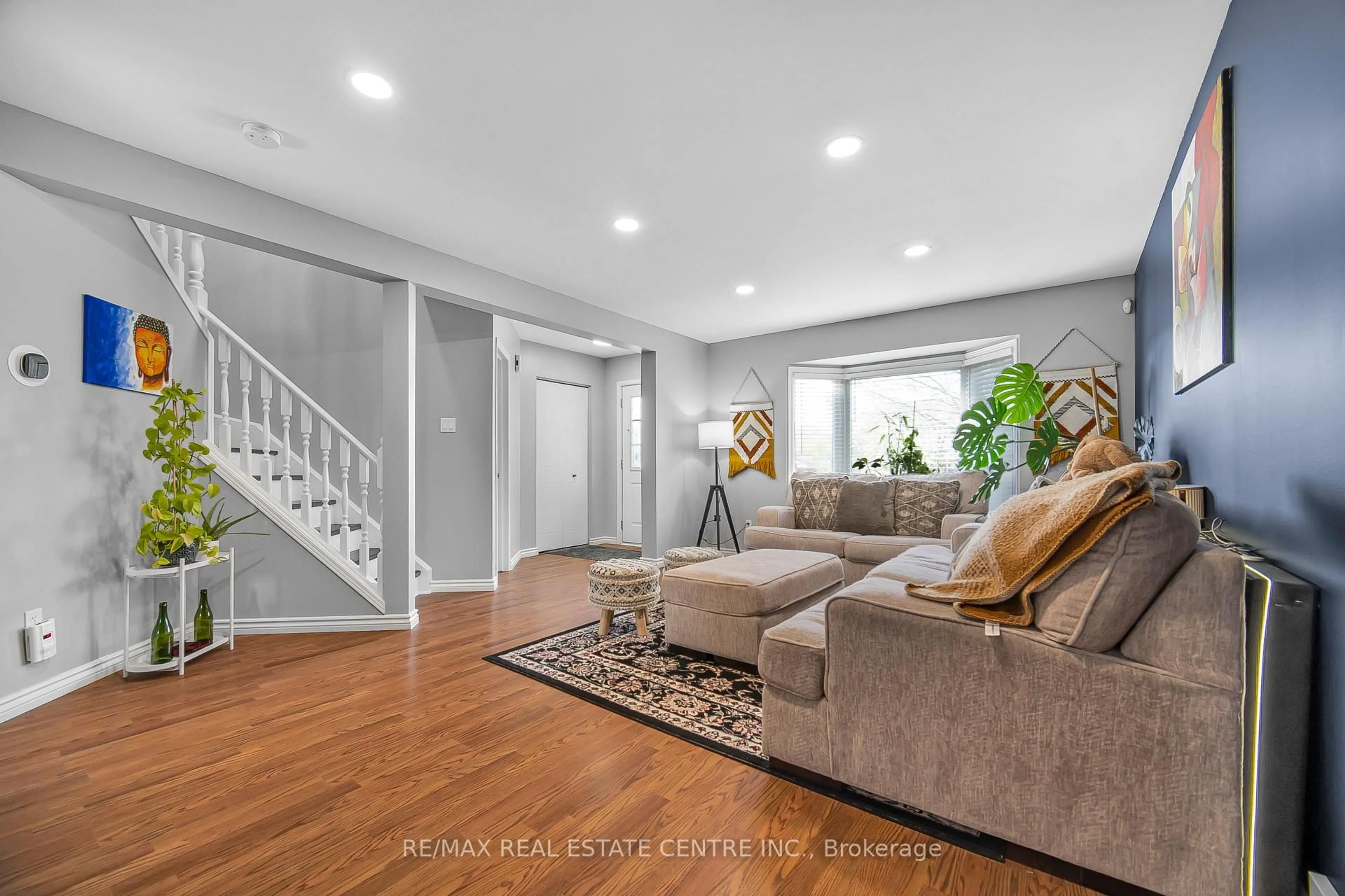 Living room with furniture, unknown for 6 Eula White Pl, London South Ontario N5Z 5C2