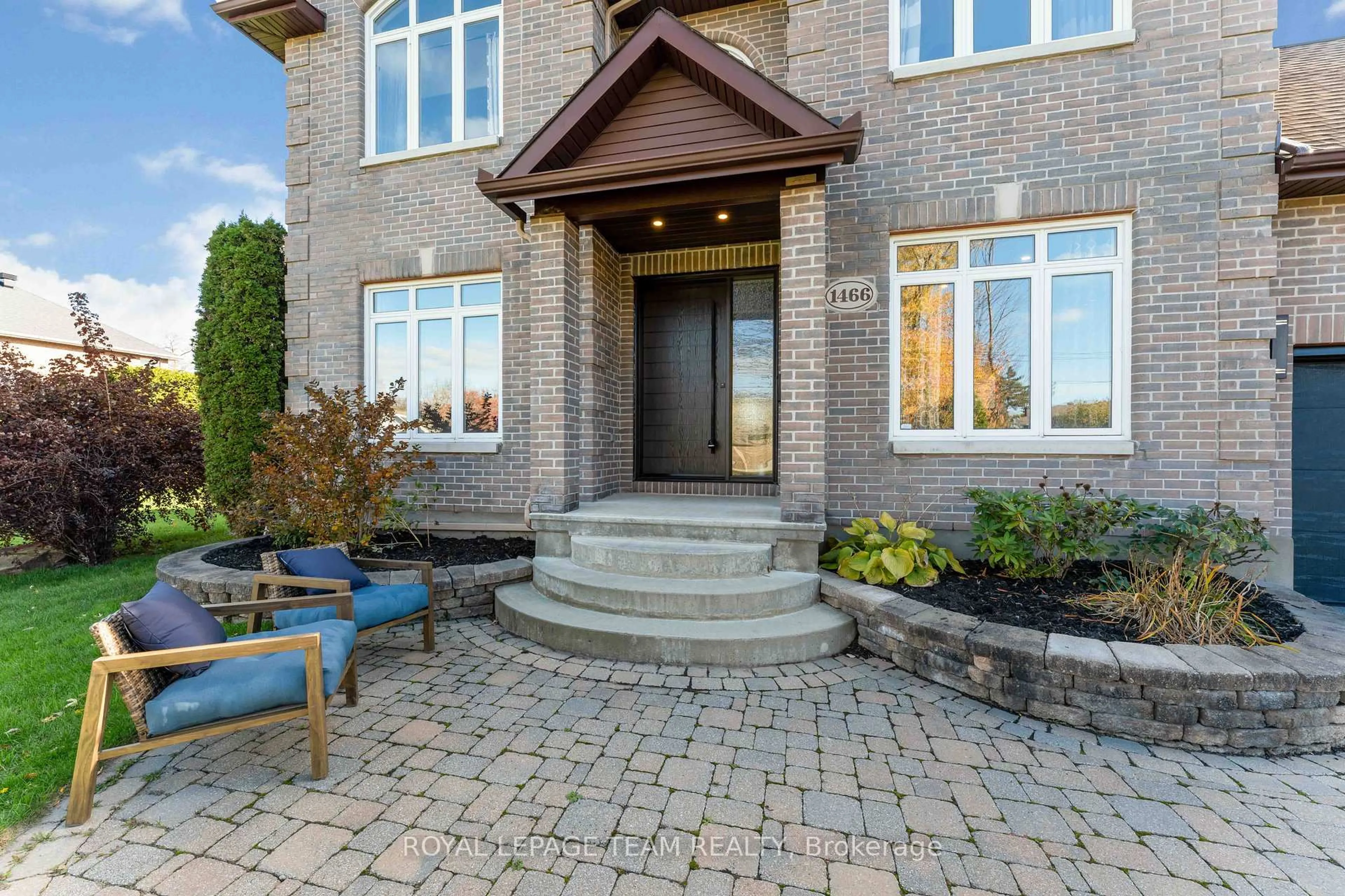 Home with brick exterior material, street for 1466 Rhea Pl, Ottawa Ontario K1V 1H1