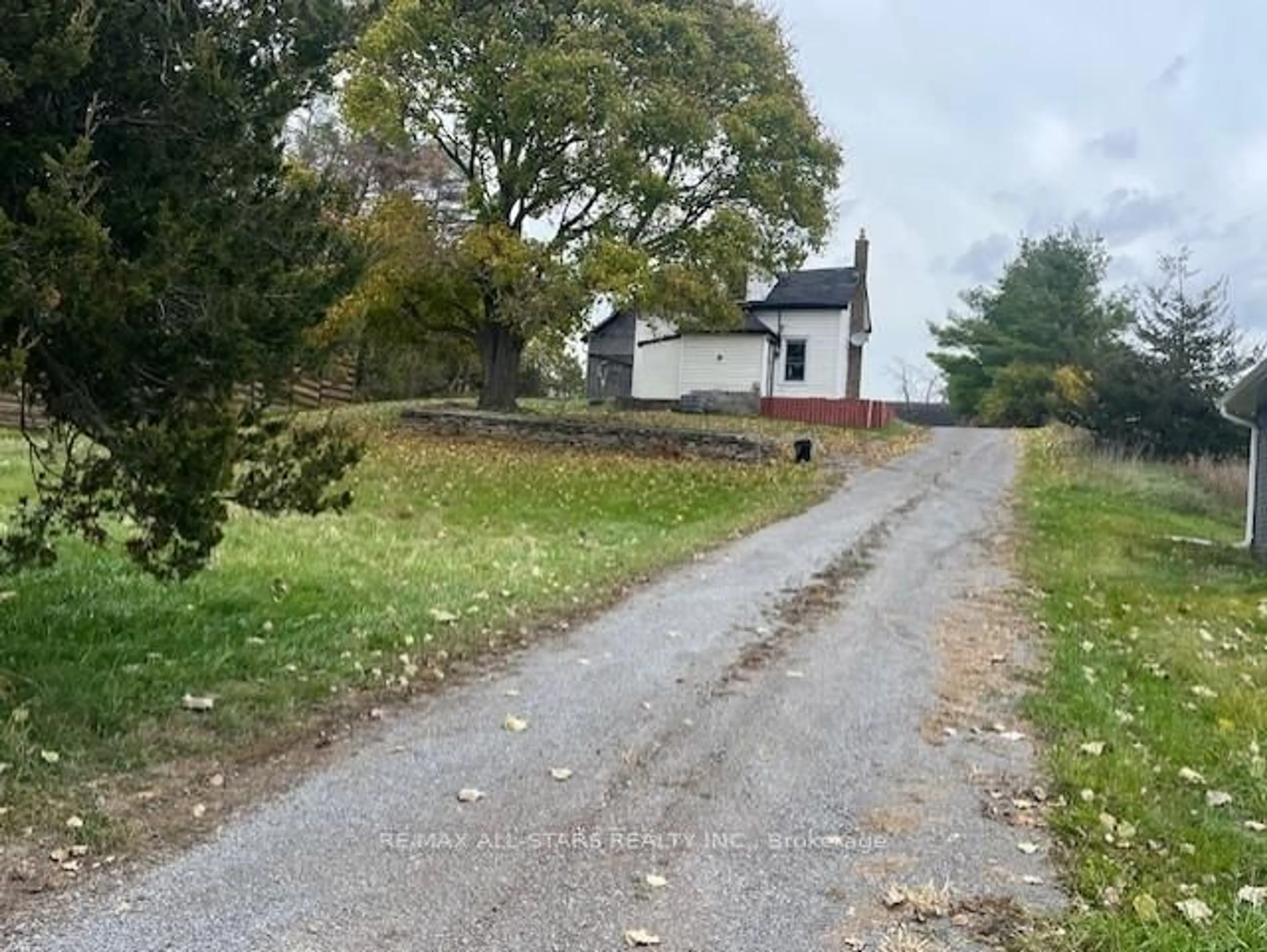 A pic from outside/outdoor area/front of a property/back of a property/a pic from drone, street for 1415 County 4 Rd, Douro-Dummer Ontario K0L 3A0