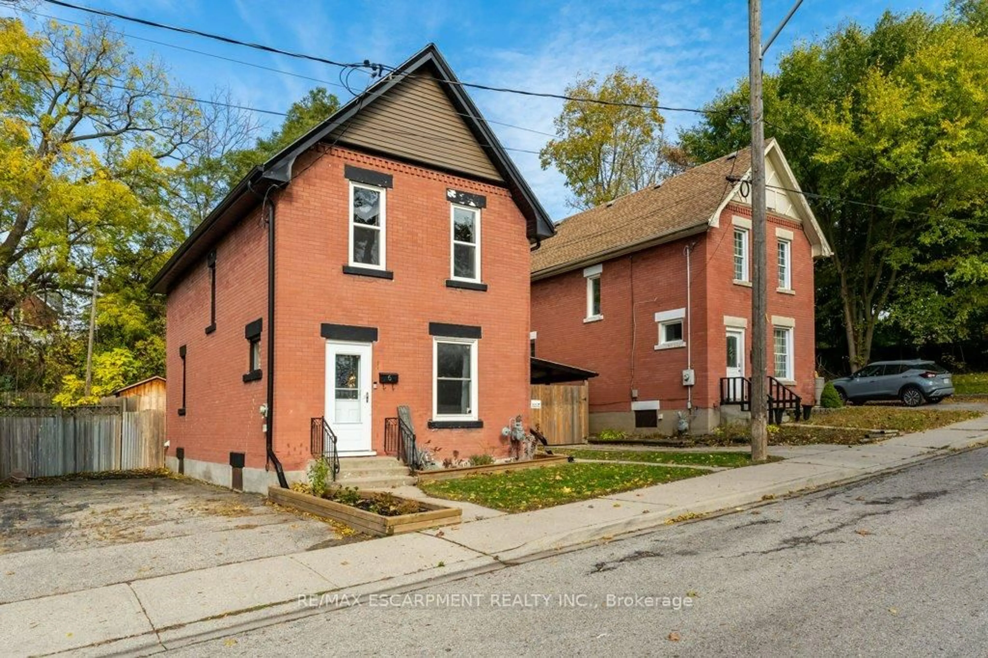 Home with brick exterior material, street for 6 Glanville Ave, Brantford Ontario N3S 2Y7