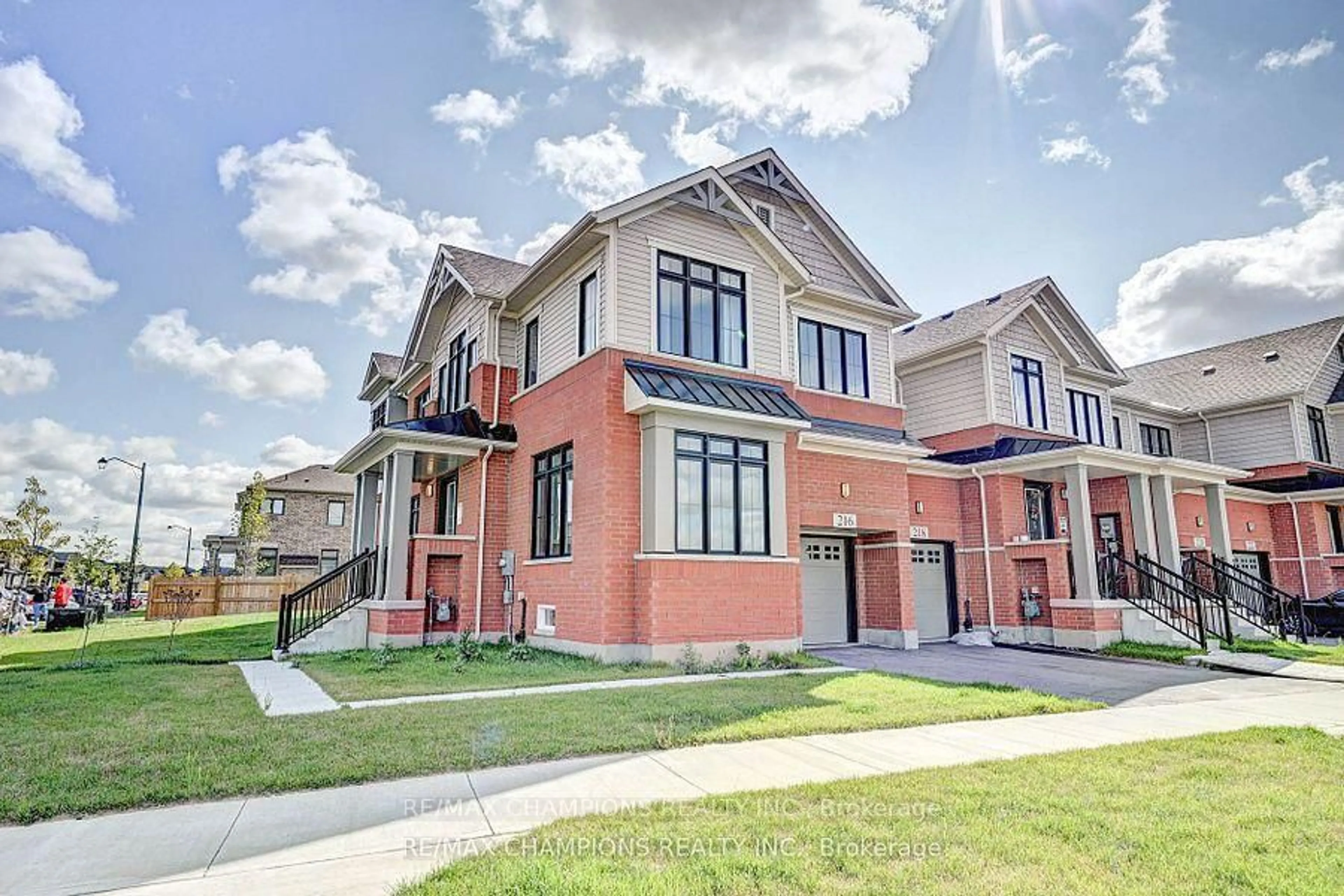 Home with brick exterior material, street for 216 Newman Dr, Cambridge Ontario N1S 4Y6