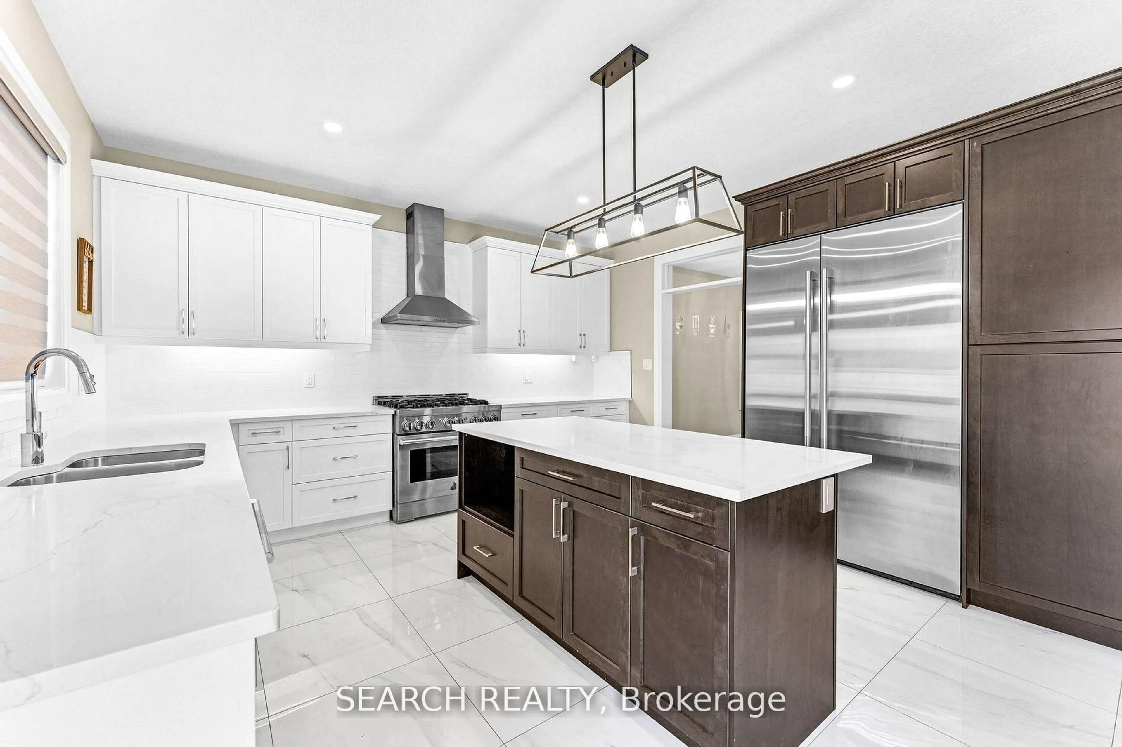 Contemporary kitchen, ceramic/tile floor for 204 BOARDWALK Way, Thames Centre Ontario N0L 1G3