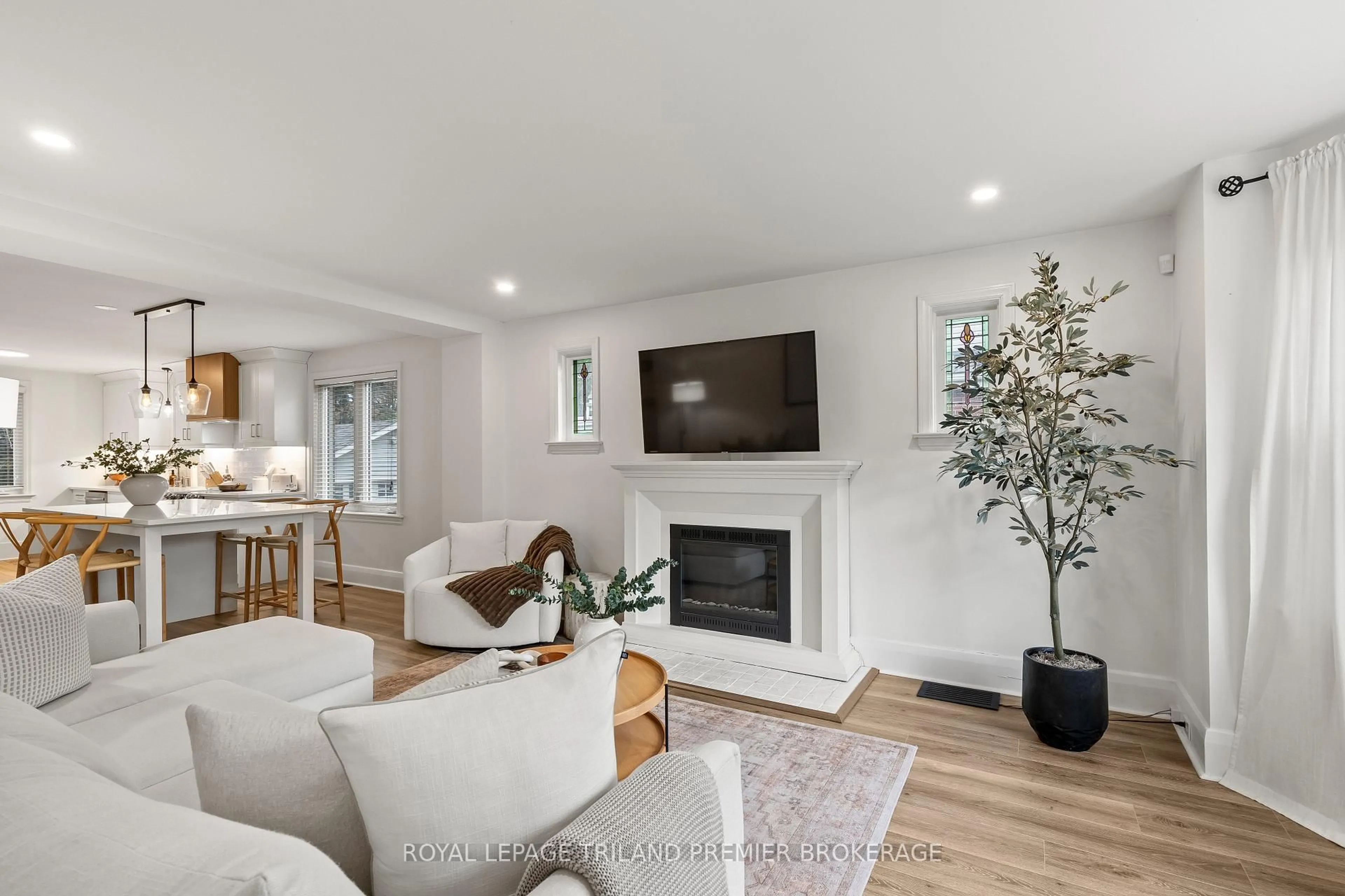 Living room with furniture, unknown for 22 Briscoe St, London South Ontario N6C 1W9