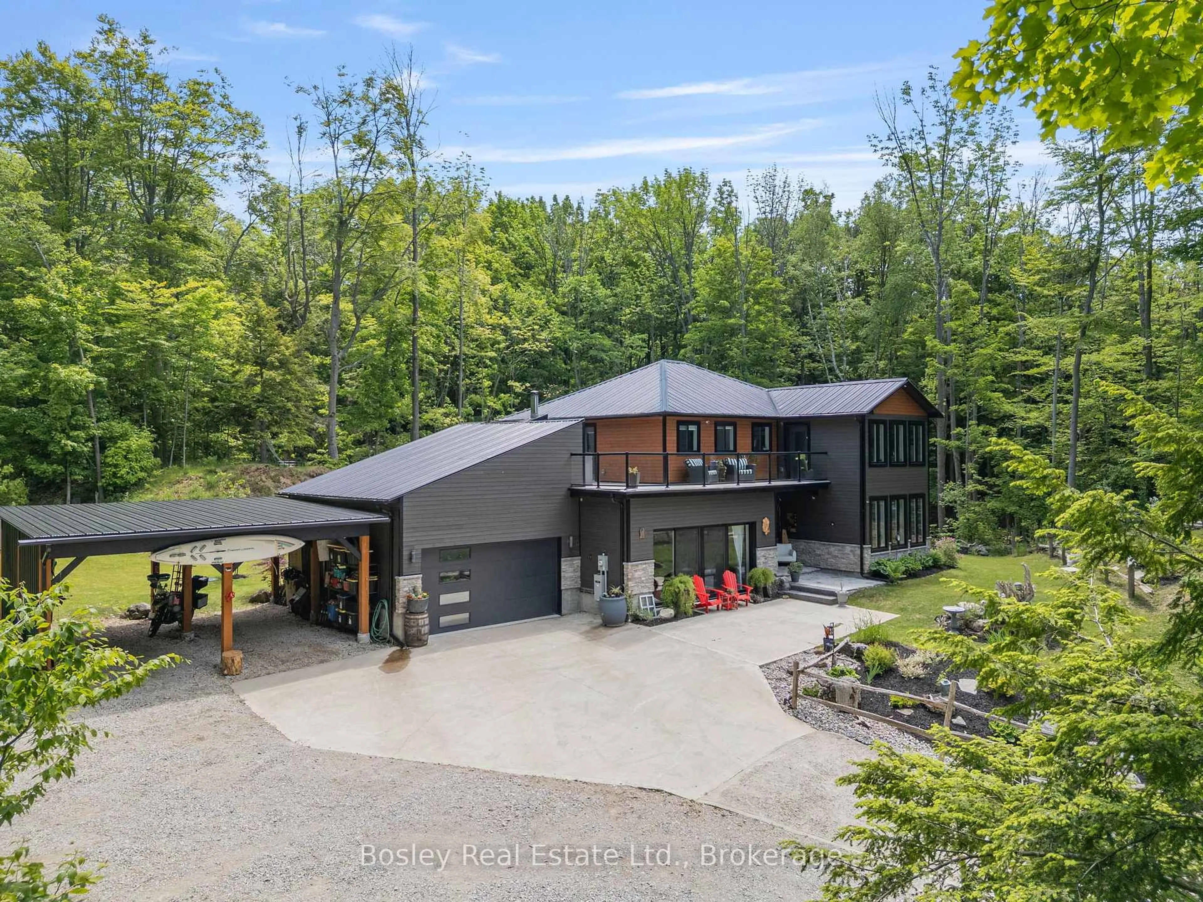 A pic from outside/outdoor area/front of a property/back of a property/a pic from drone, unknown for 350107 Bayshore Rd, Meaford Ontario N0H 1B0
