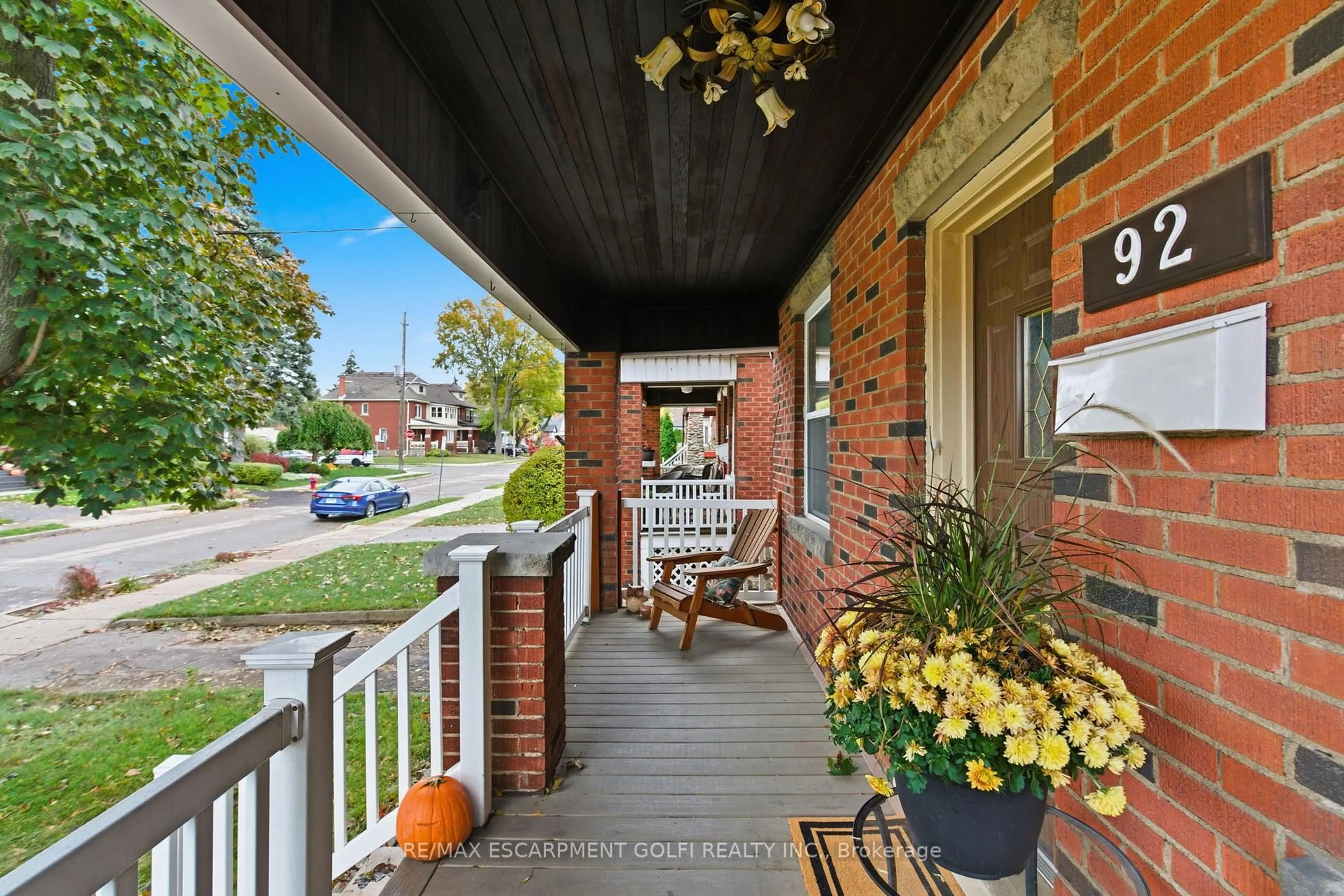 Unknown for 92 Huxley Ave, Hamilton Ontario L8K 2P8