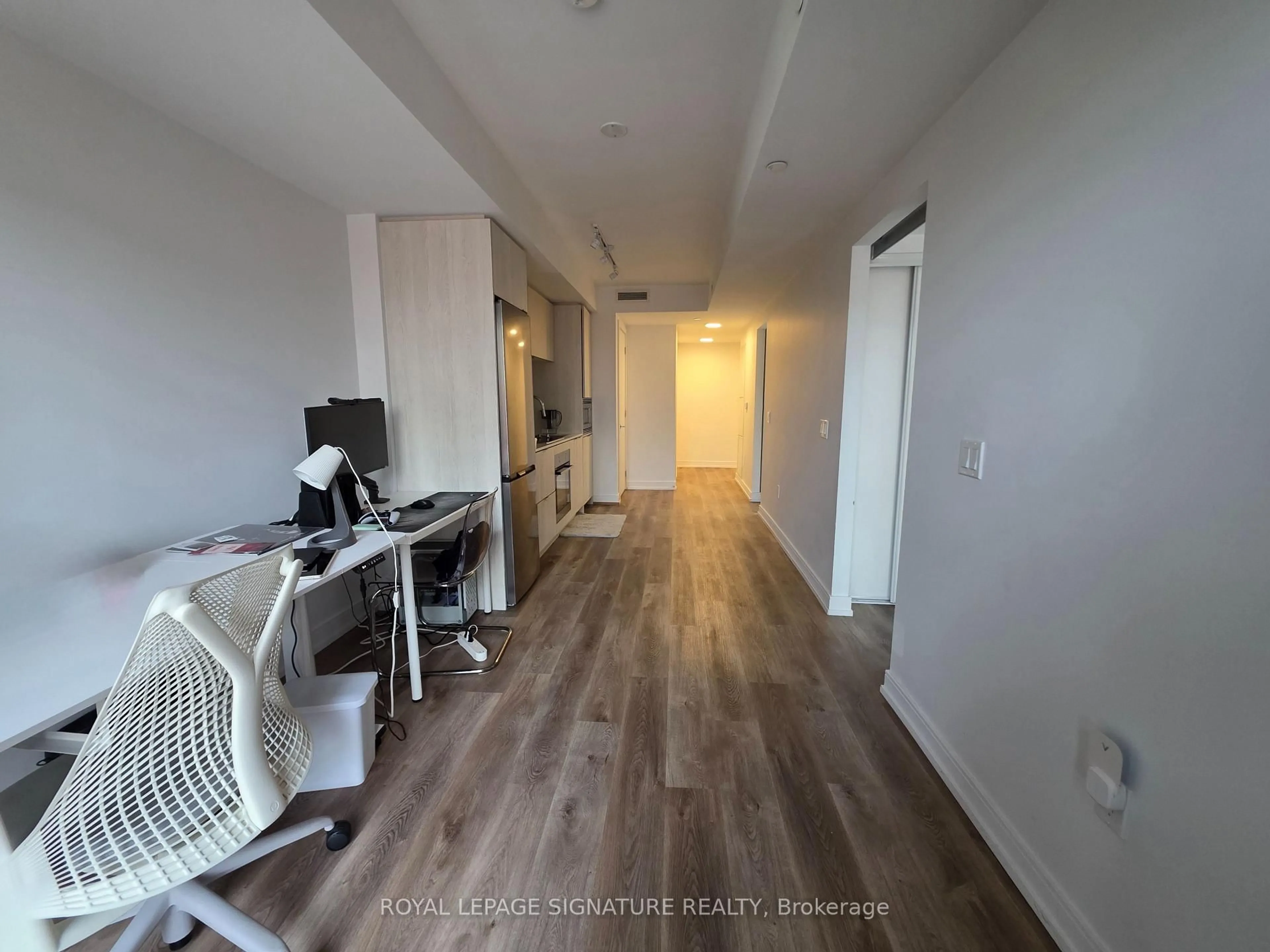 A pic of a room for 1 Jarvis St #315, Hamilton Ontario L8R 0A8