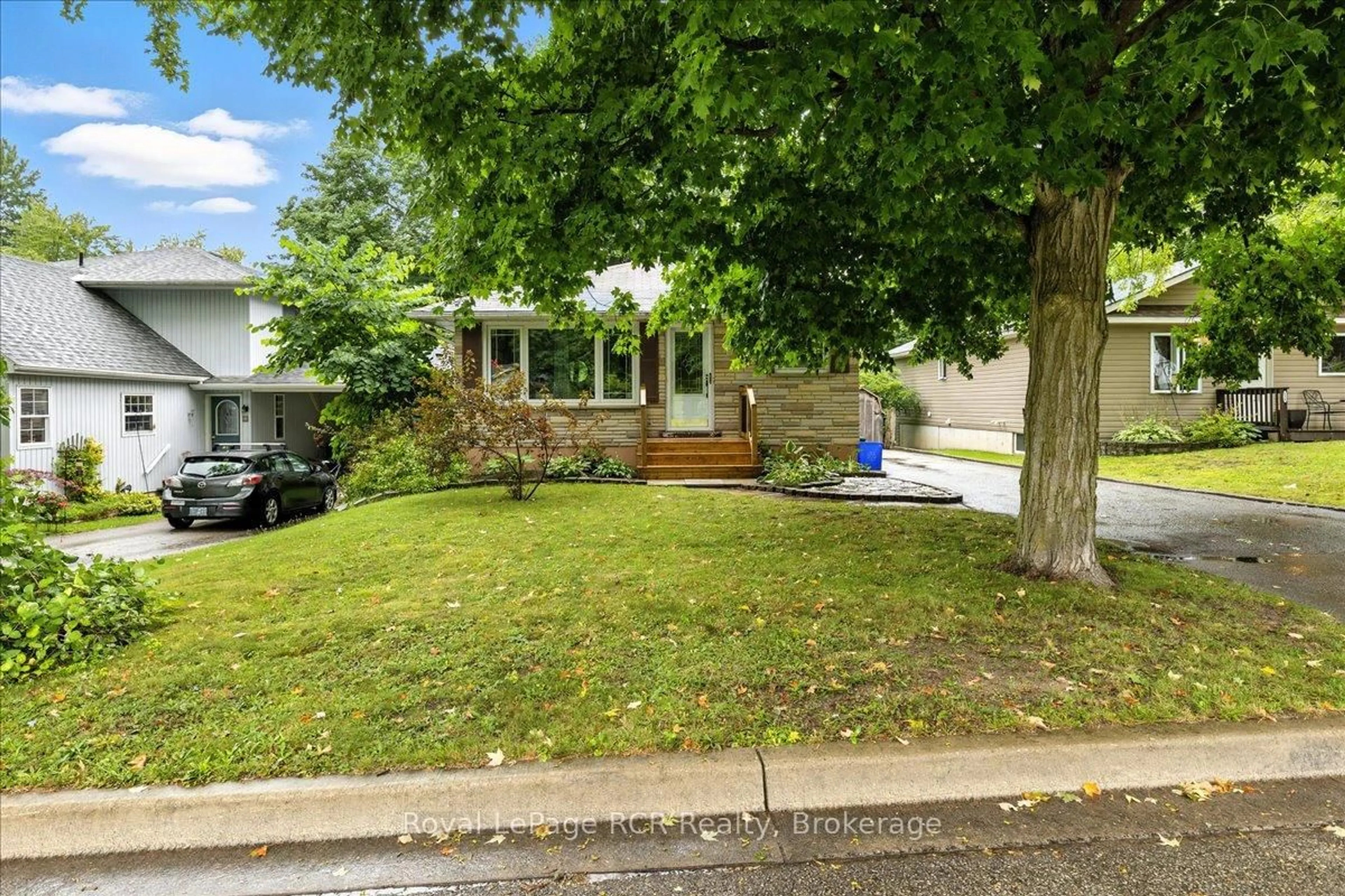 Unknown for 236 Normanby St, Wellington North Ontario N0G 2L1