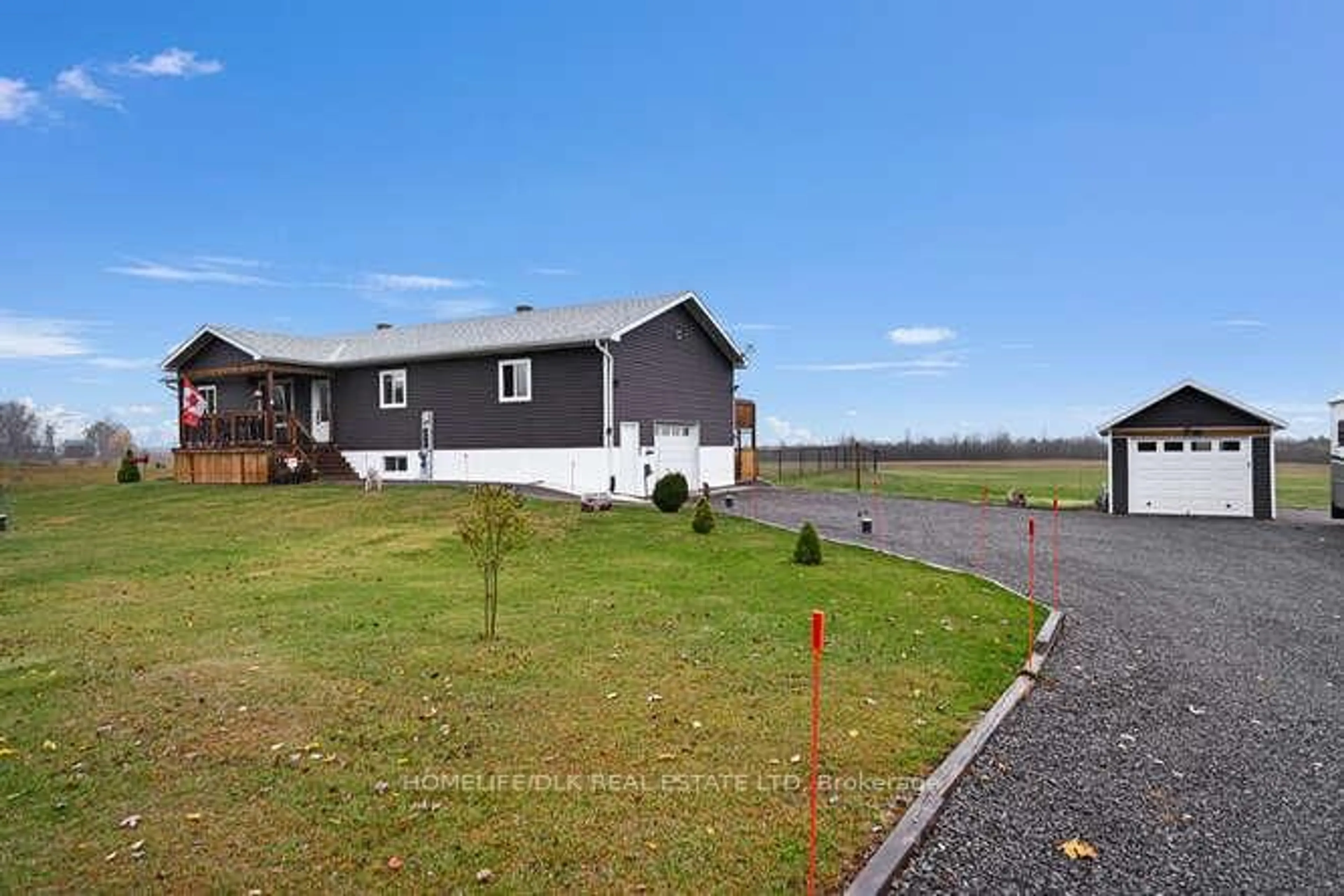 A pic from outside/outdoor area/front of a property/back of a property/a pic from drone, unknown for 10095 Jellyby Rd, Augusta Ontario K0G 1R0