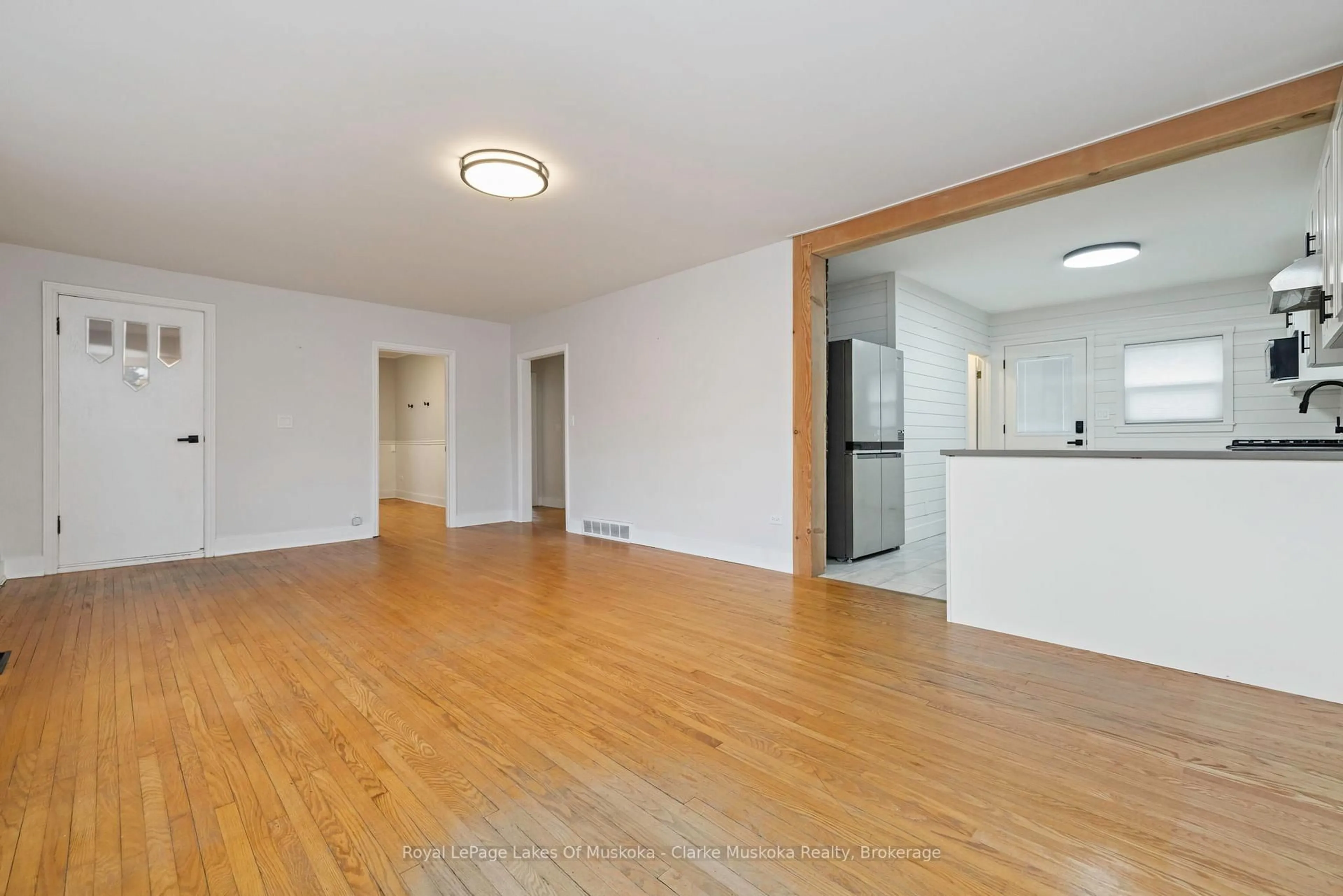 A pic of a room for 57 CASCADE St, Parry Sound Ontario P2A 1K3