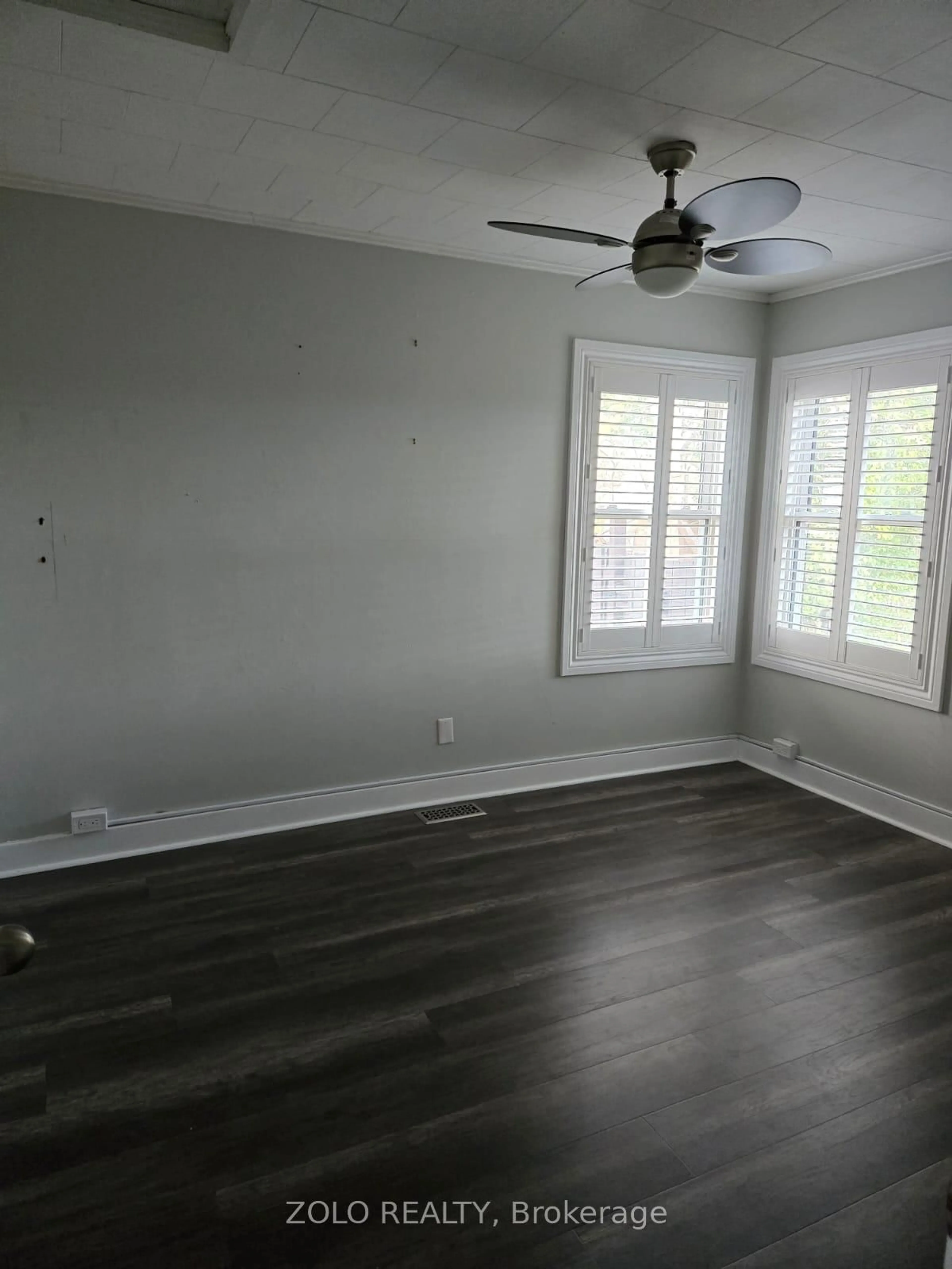 A pic of a room for 664 Park St, Peterborough Ontario K9H 4S3