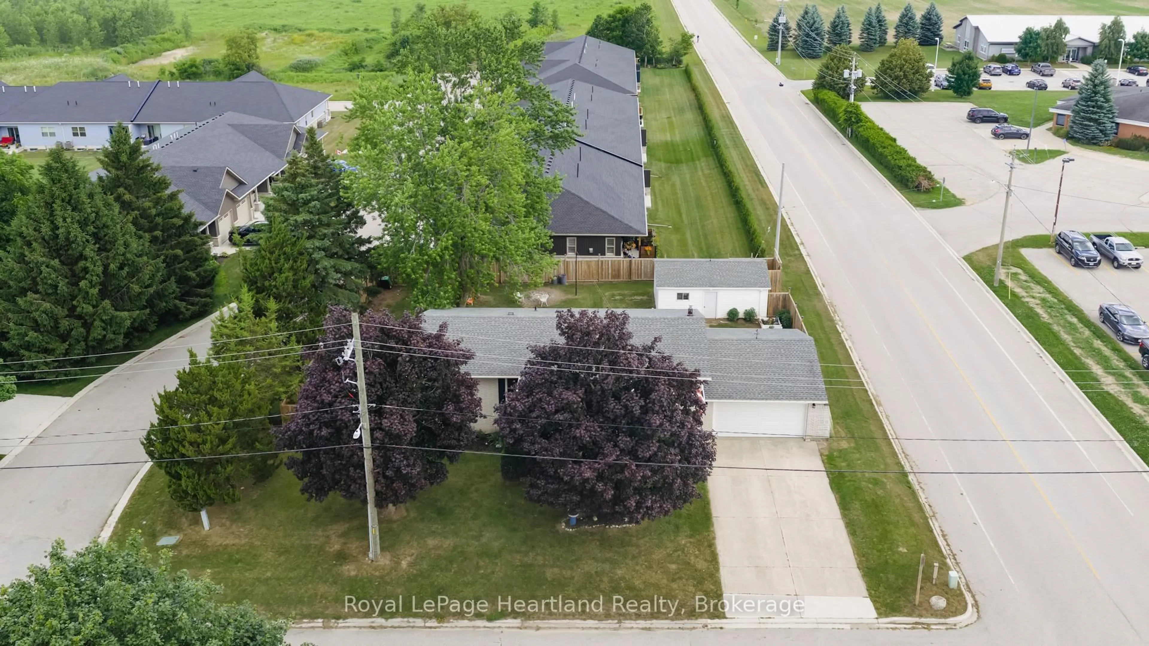 A pic from outside/outdoor area/front of a property/back of a property/a pic from drone, street for 1 Alexander St, Huron East Ontario N0K 1W0