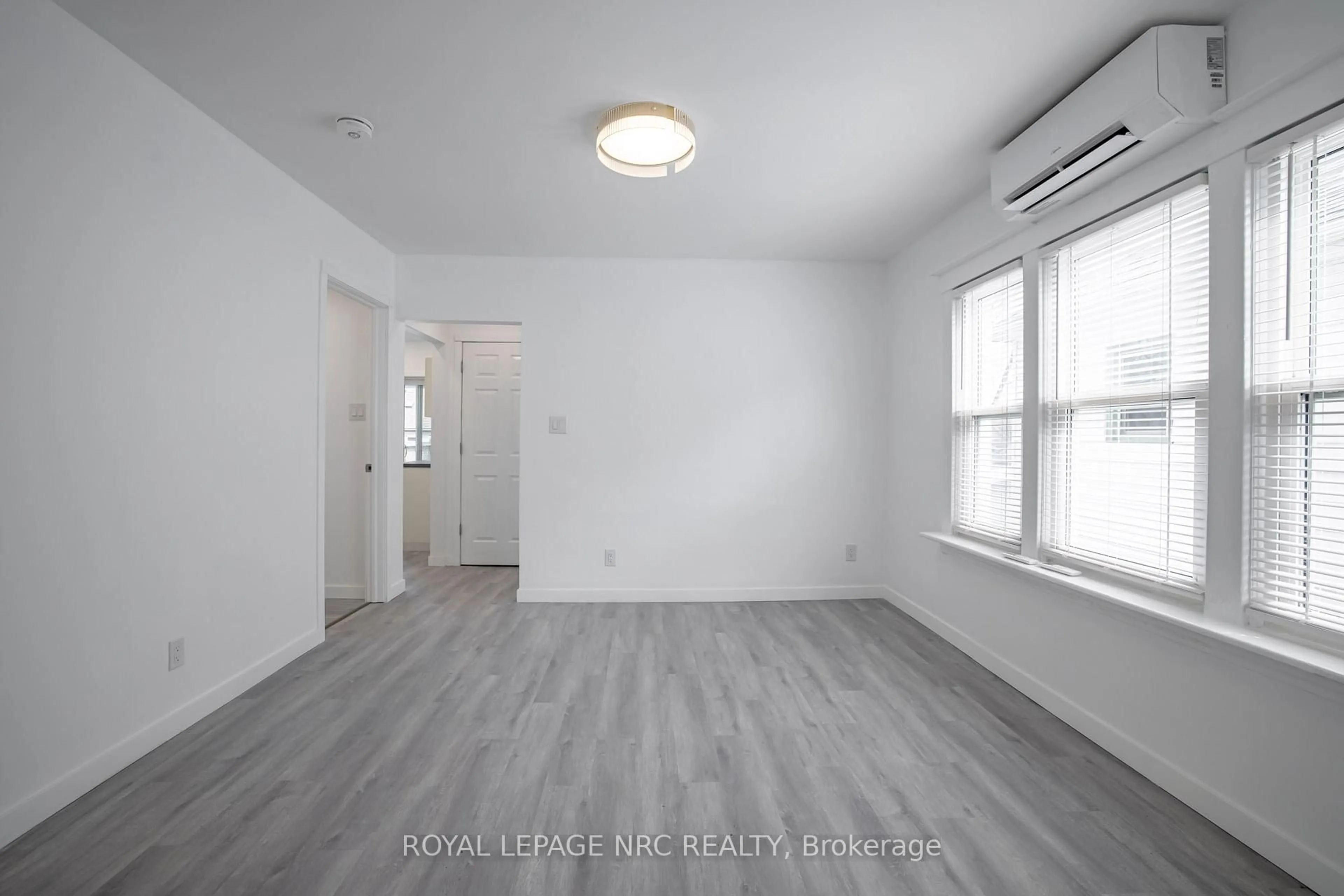 A pic of a room for 170 Niagara St, St. Catharines Ontario L2R 4L4