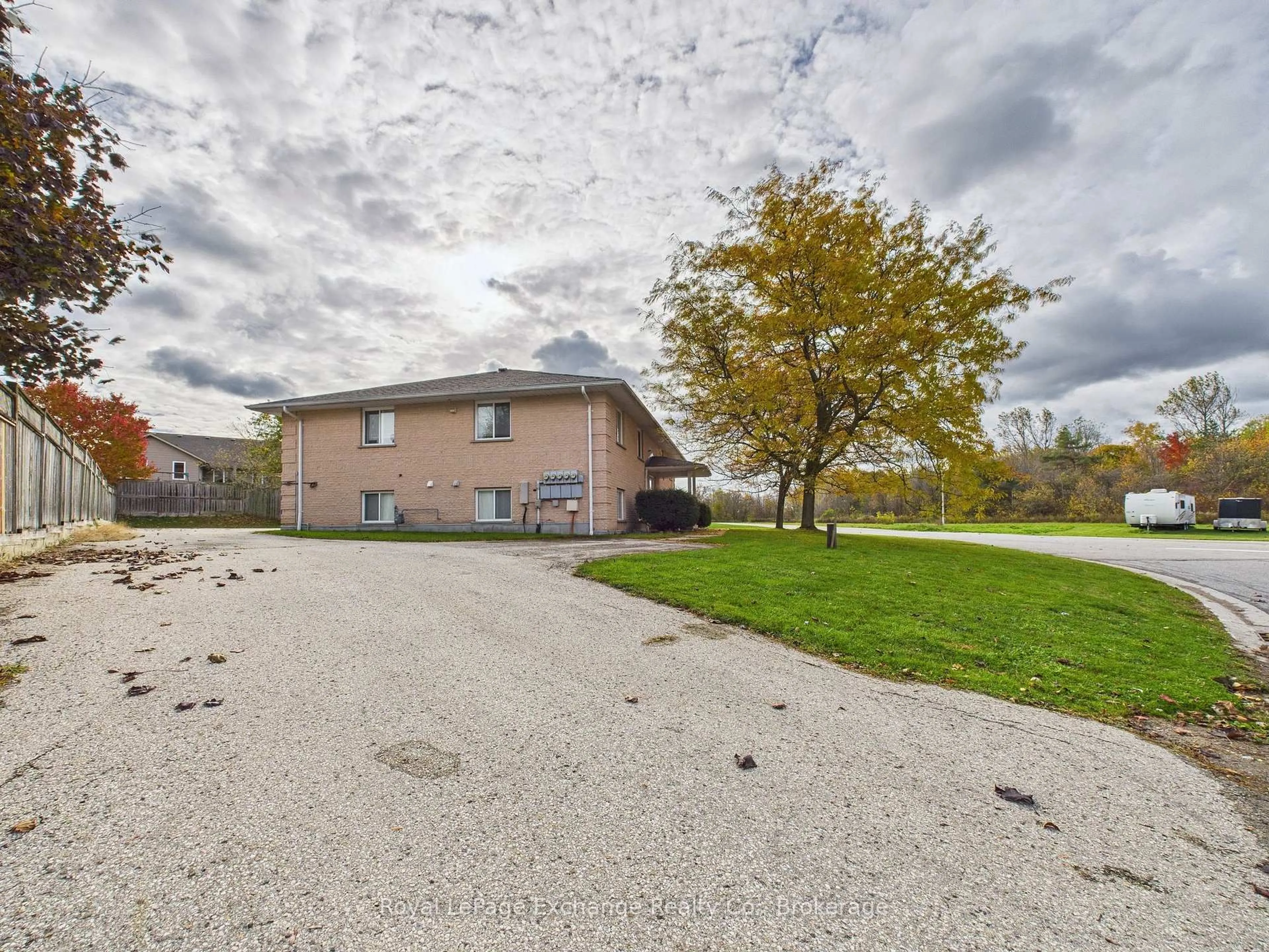 A pic from outside/outdoor area/front of a property/back of a property/a pic from drone, street for 403 Highland Dr, North Huron Ontario N0G 2W0