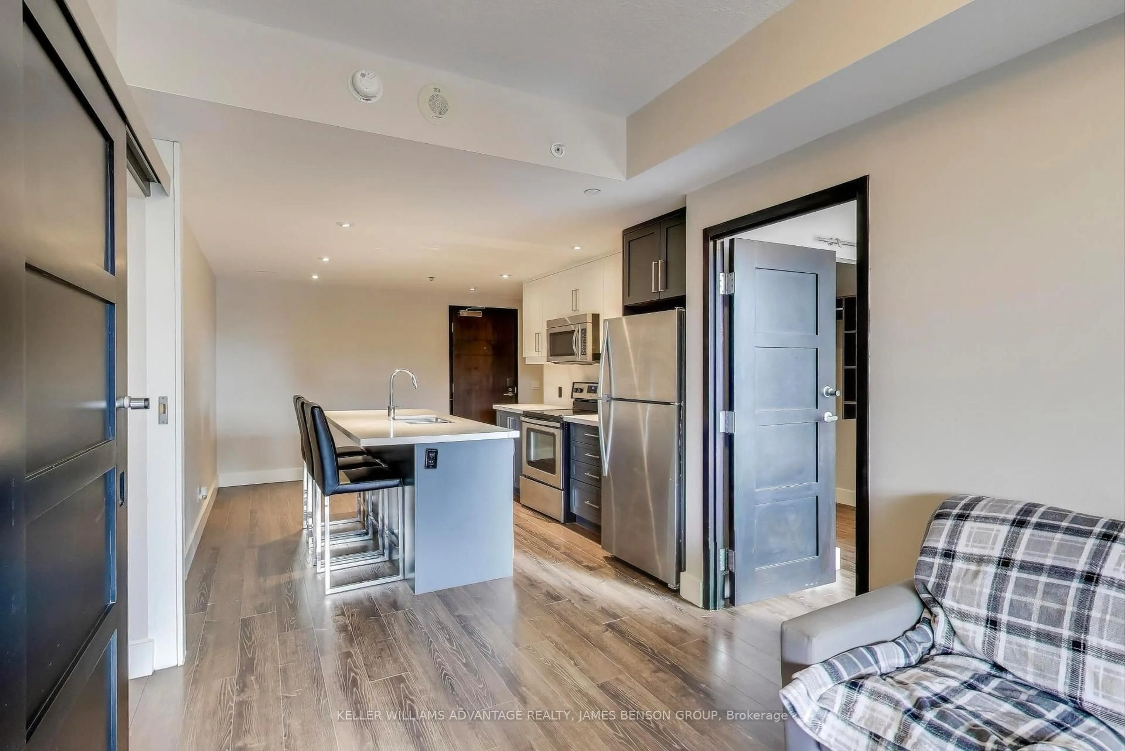 Open concept kitchen, unknown for 330 PHILLIP St #C224, Waterloo Ontario N2L 3W9