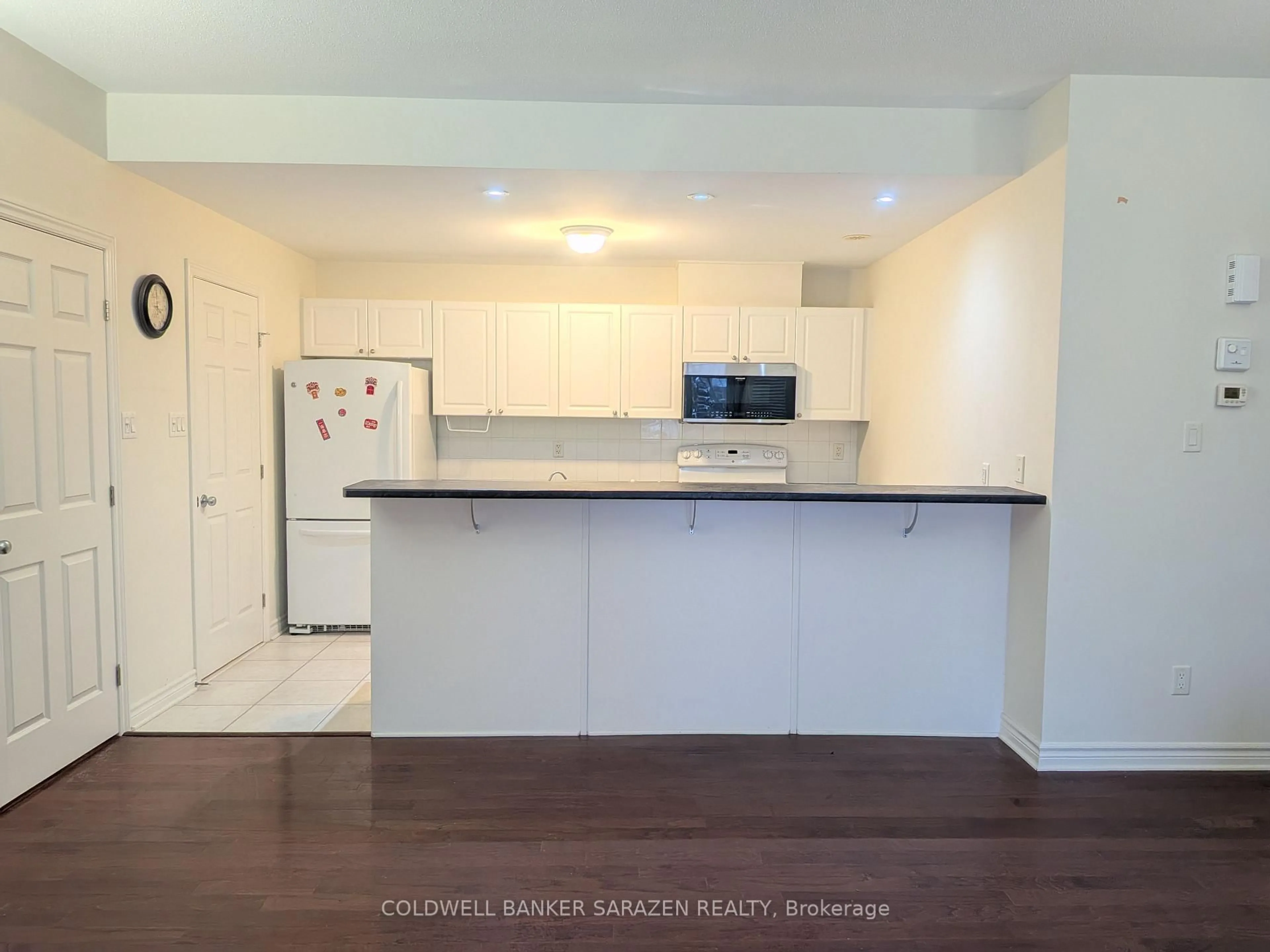 Unknown for 761 cedar creek Dr #K, Ottawa Ontario K1T 0B3