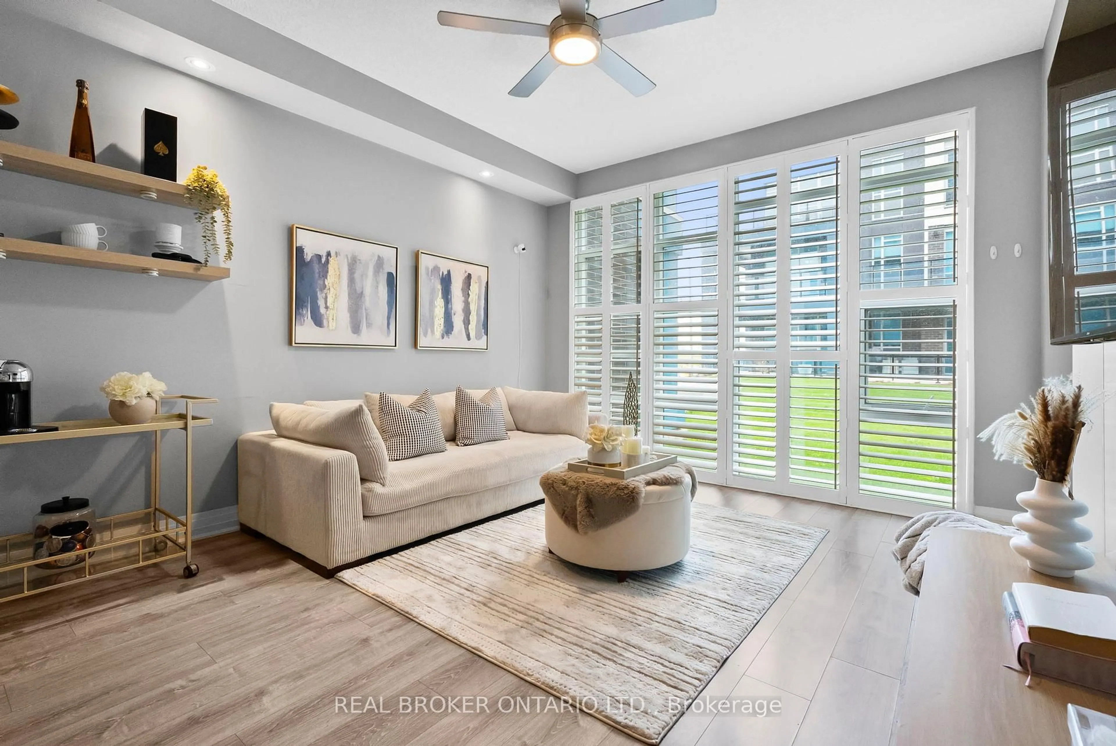 Living room with furniture, unknown for 10 CONCORD Pl #110, Grimsby Ontario L3M 0G6