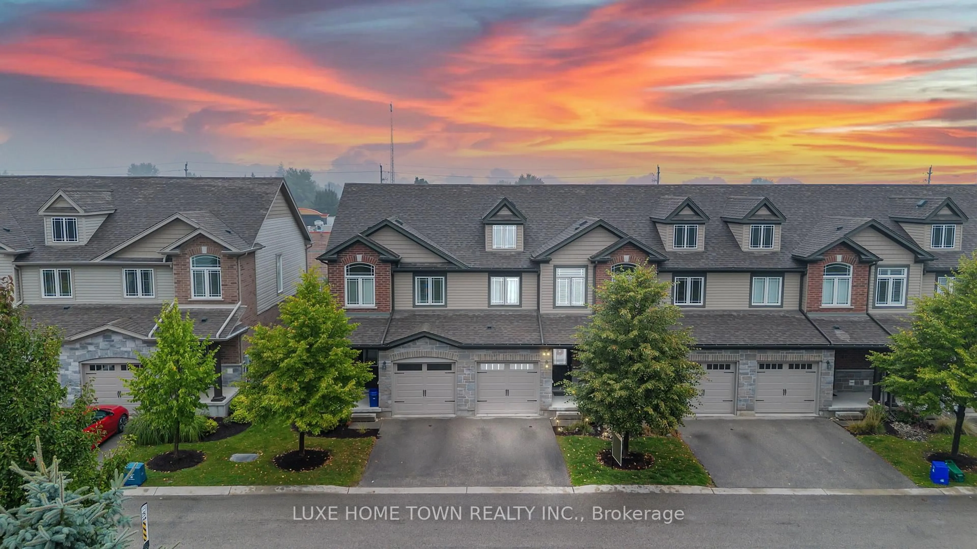 A pic from outside/outdoor area/front of a property/back of a property/a pic from drone, water/lake/river/ocean view for 77 Westminster Cres #77W, Centre Wellington Ontario N1M 0C4