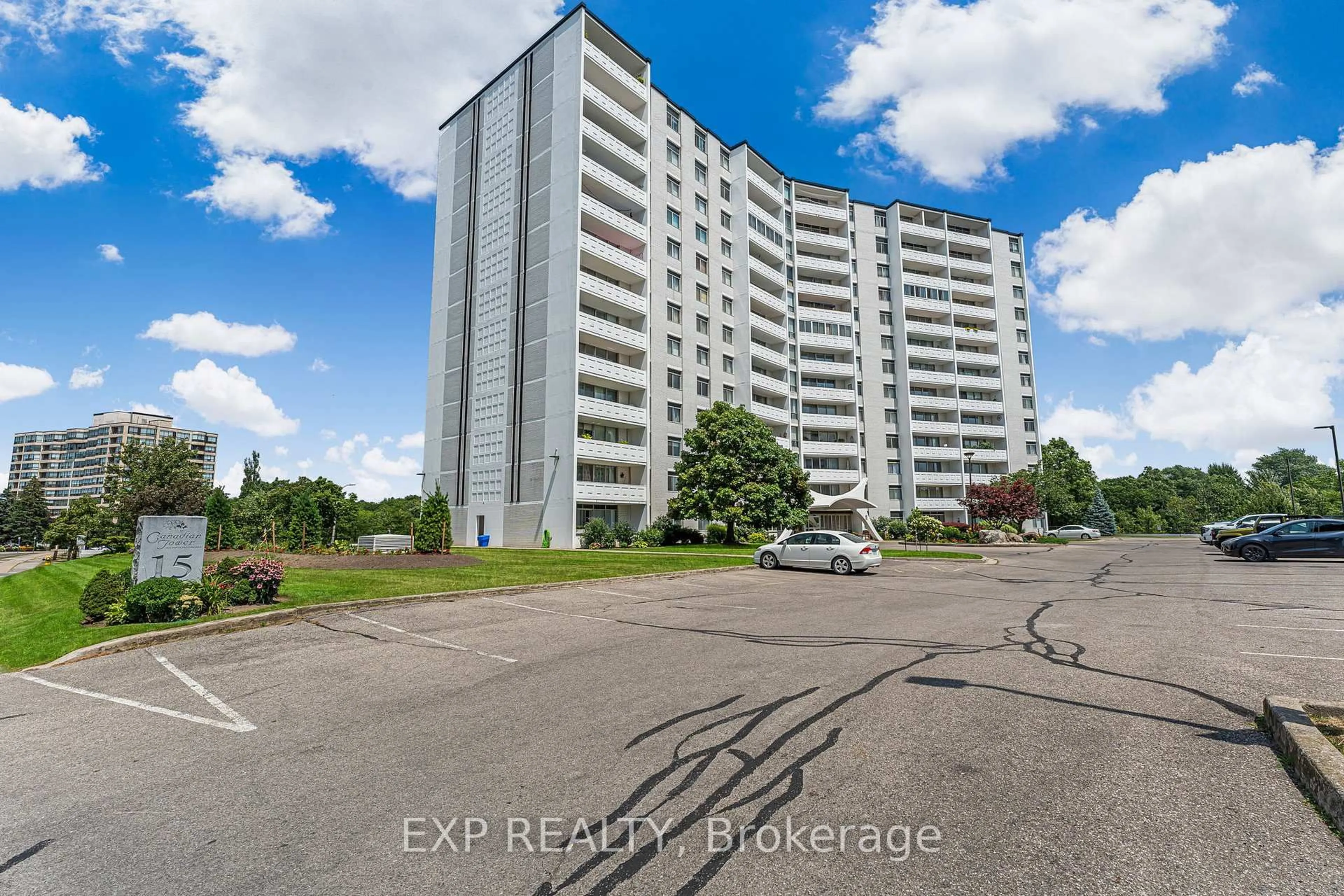 A pic from outside/outdoor area/front of a property/back of a property/a pic from drone, building for 15 Towering Heights Blvd #509, St. Catharines Ontario L2T 3G7