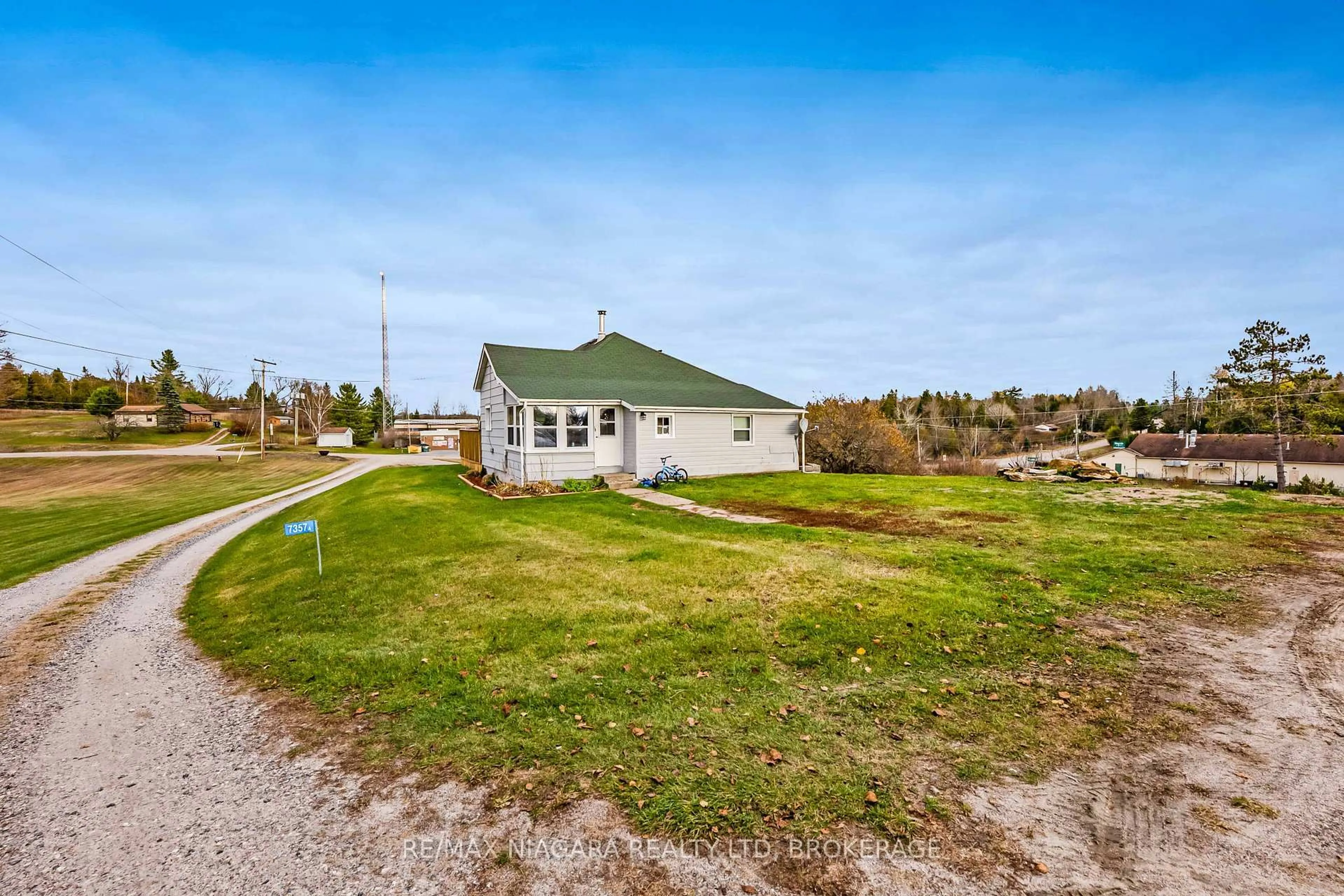 A pic from outside/outdoor area/front of a property/back of a property/a pic from drone, water/lake/river/ocean view for 7357 Road 506 Rd, Plevna Ontario K0H 2M0