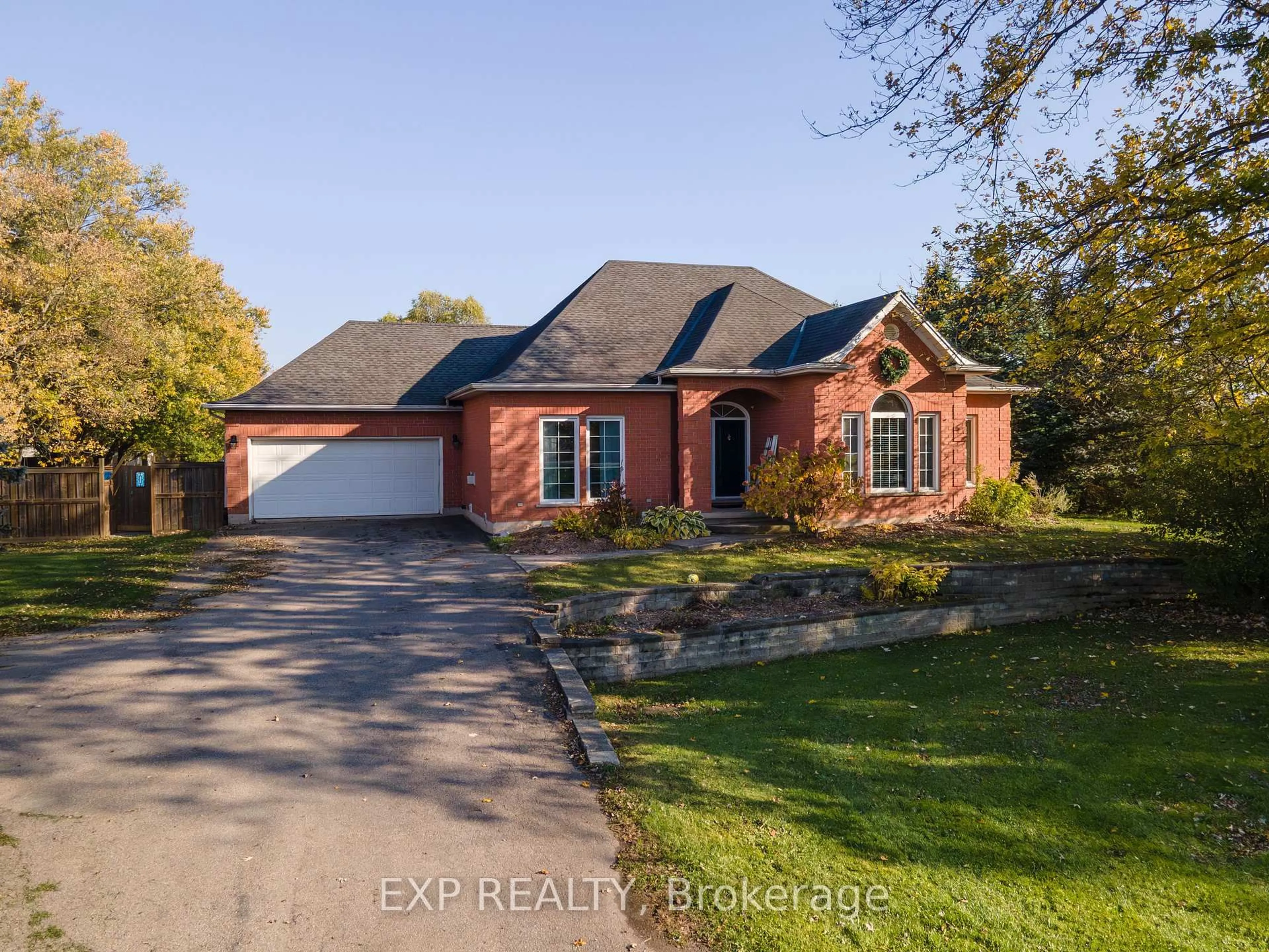 Home with brick exterior material, unknown for 41739 Mill Race Rd, Wainfleet Ontario L0S 1V0