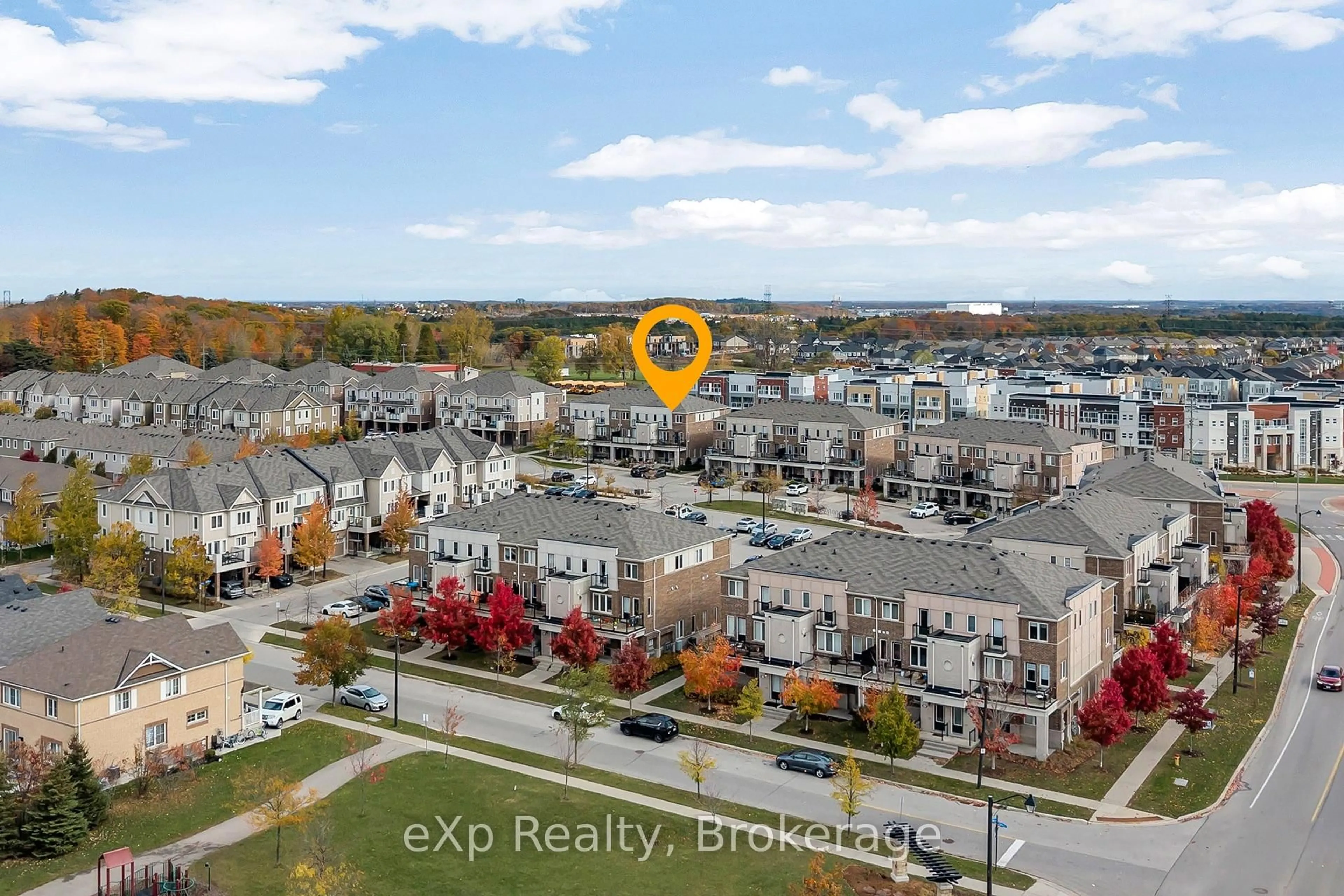 A pic from outside/outdoor area/front of a property/back of a property/a pic from drone, city buildings view from balcony for 904 Apple Hill Lane #84, Kitchener Ontario N2R 1P6
